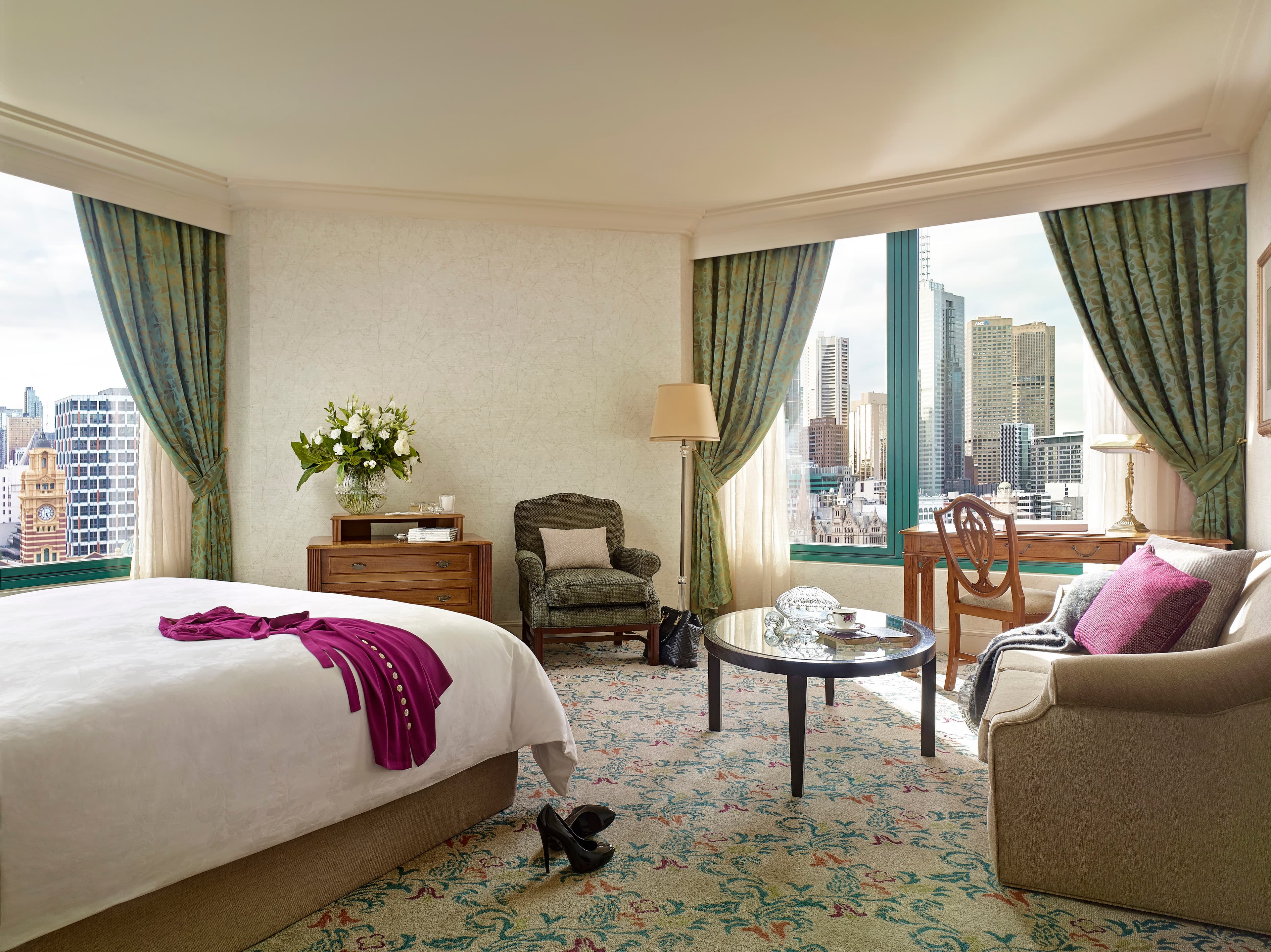 Club Executive River Room