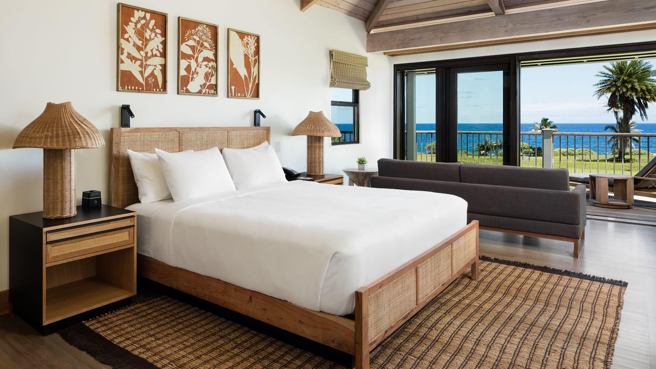 1 King Bed Garden Suite