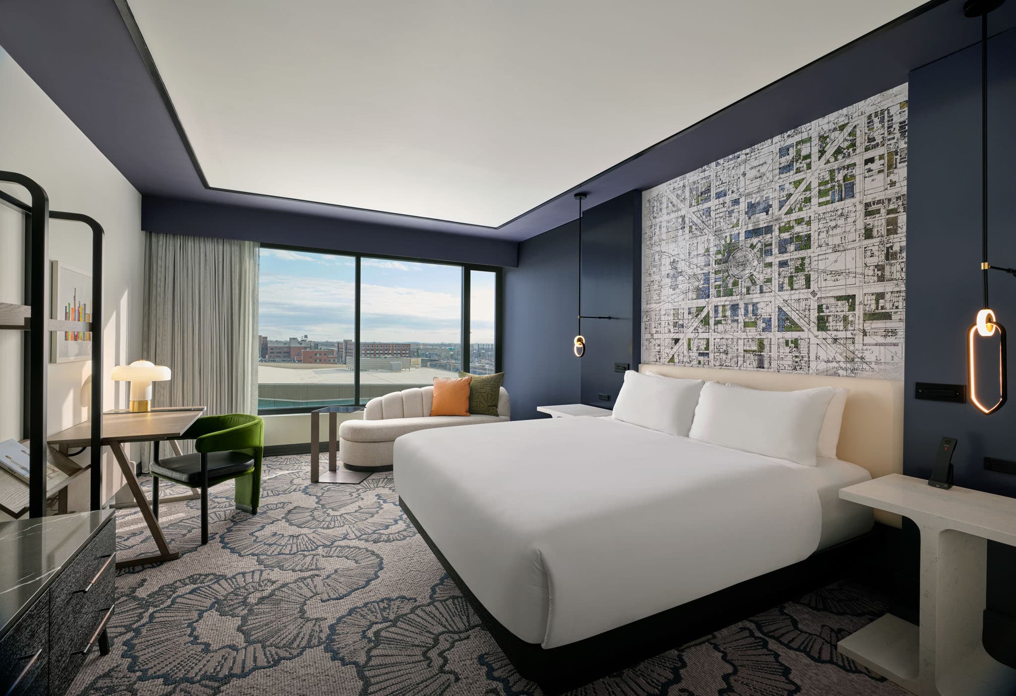 Corner King Guest Room