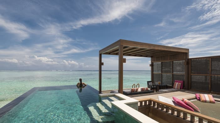 Deluxe Beach Pavilion with Pool