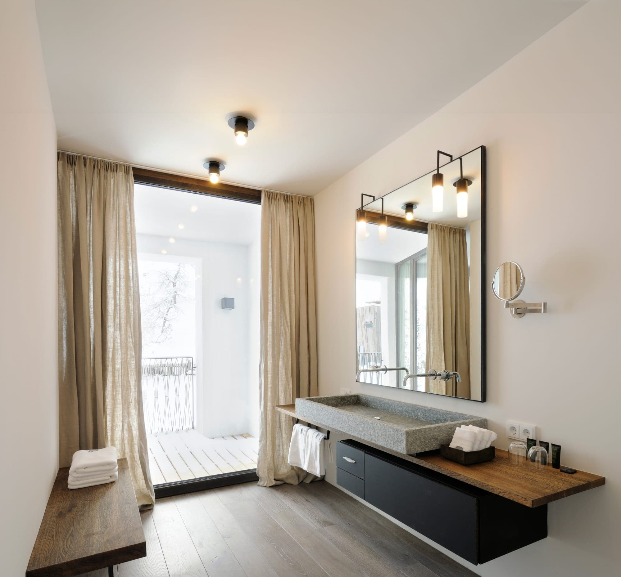 ManorSuite Bliss