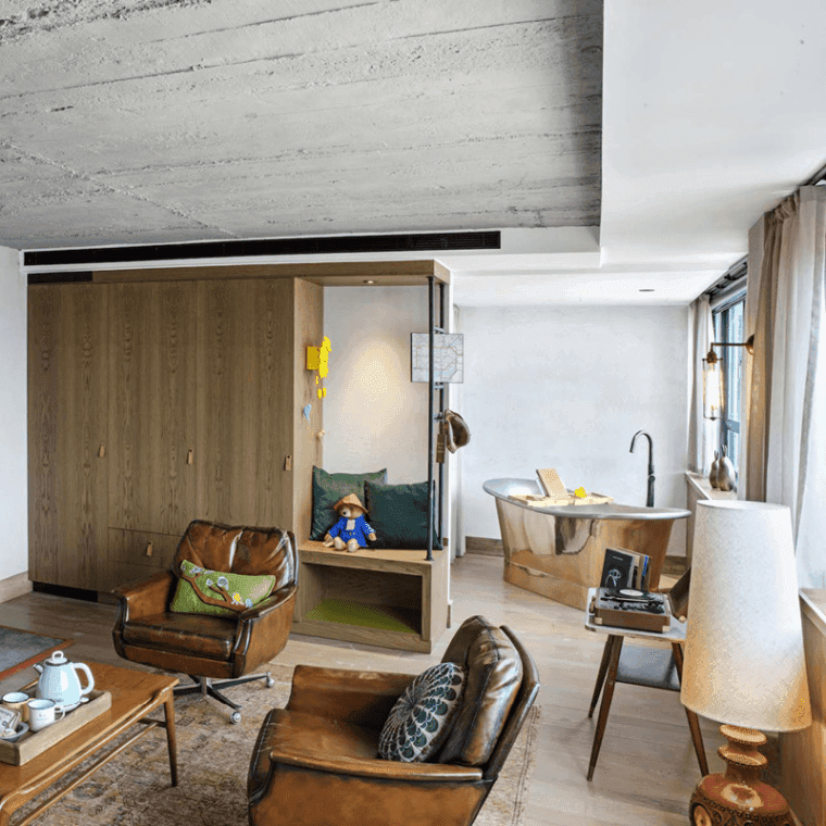 Clubhouse Suite