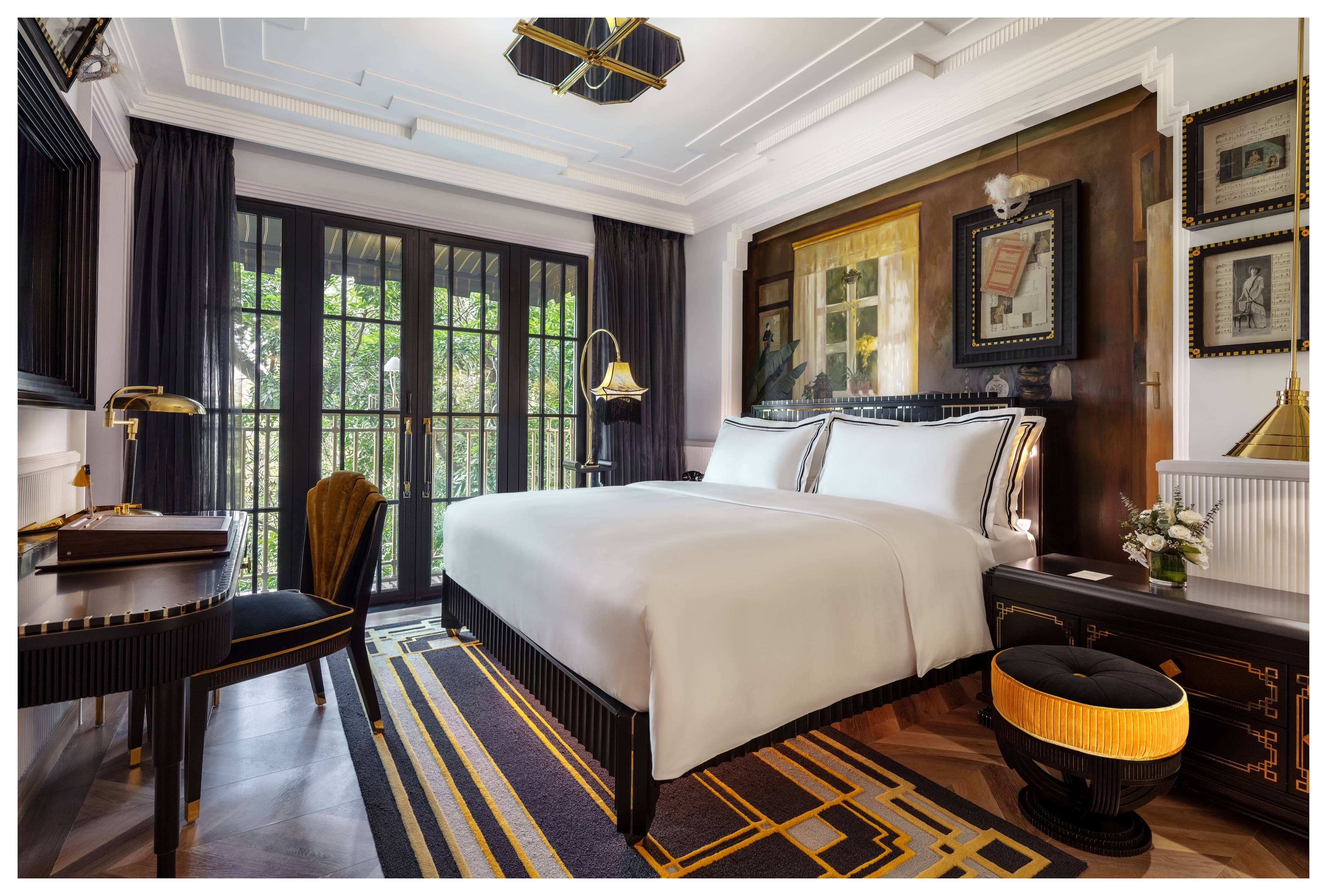 Deluxe Suite