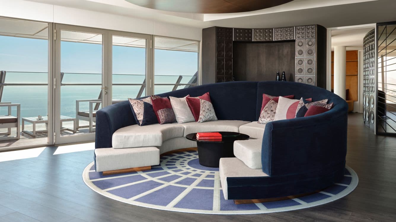 Cool Corner Suite