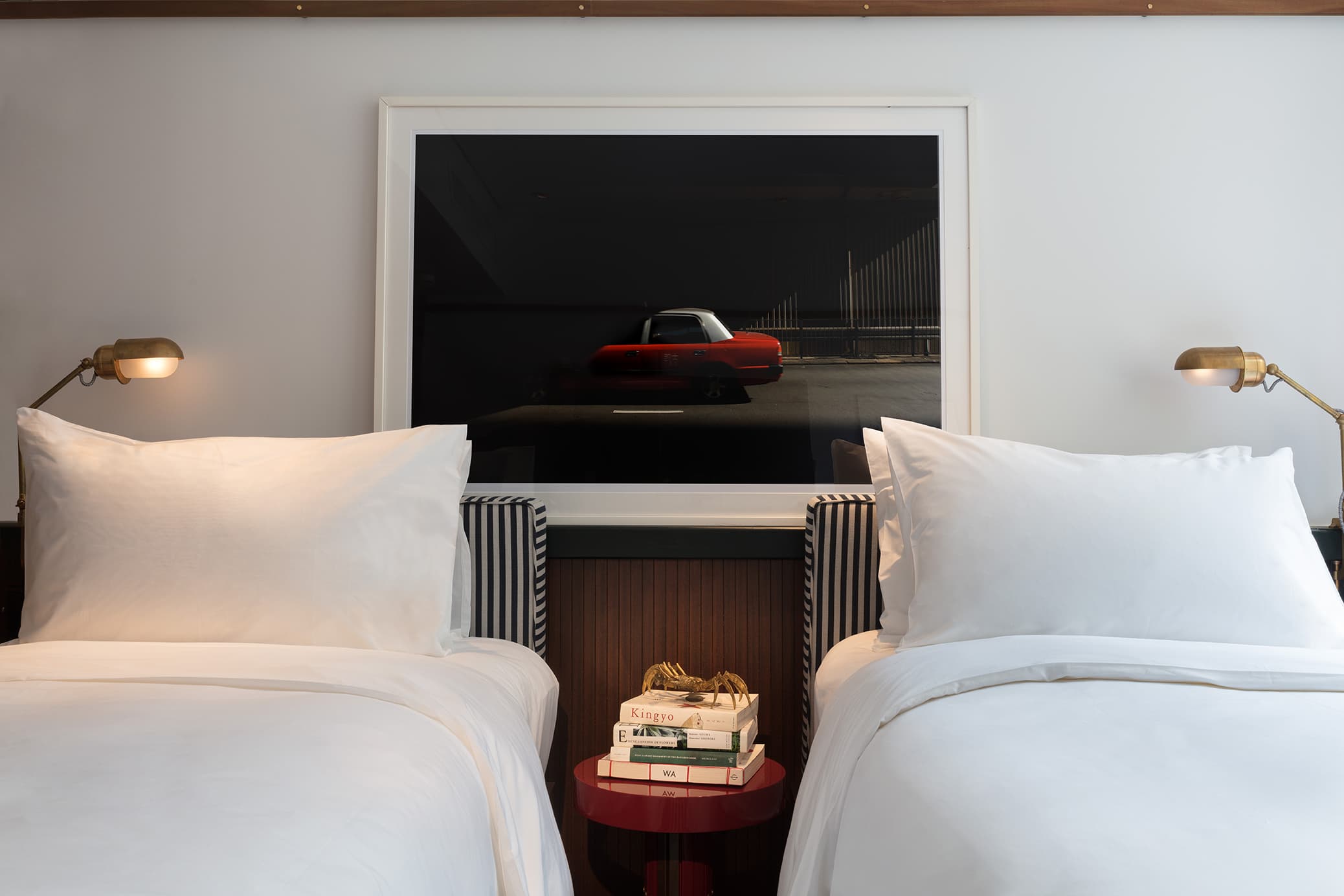 Medium Room