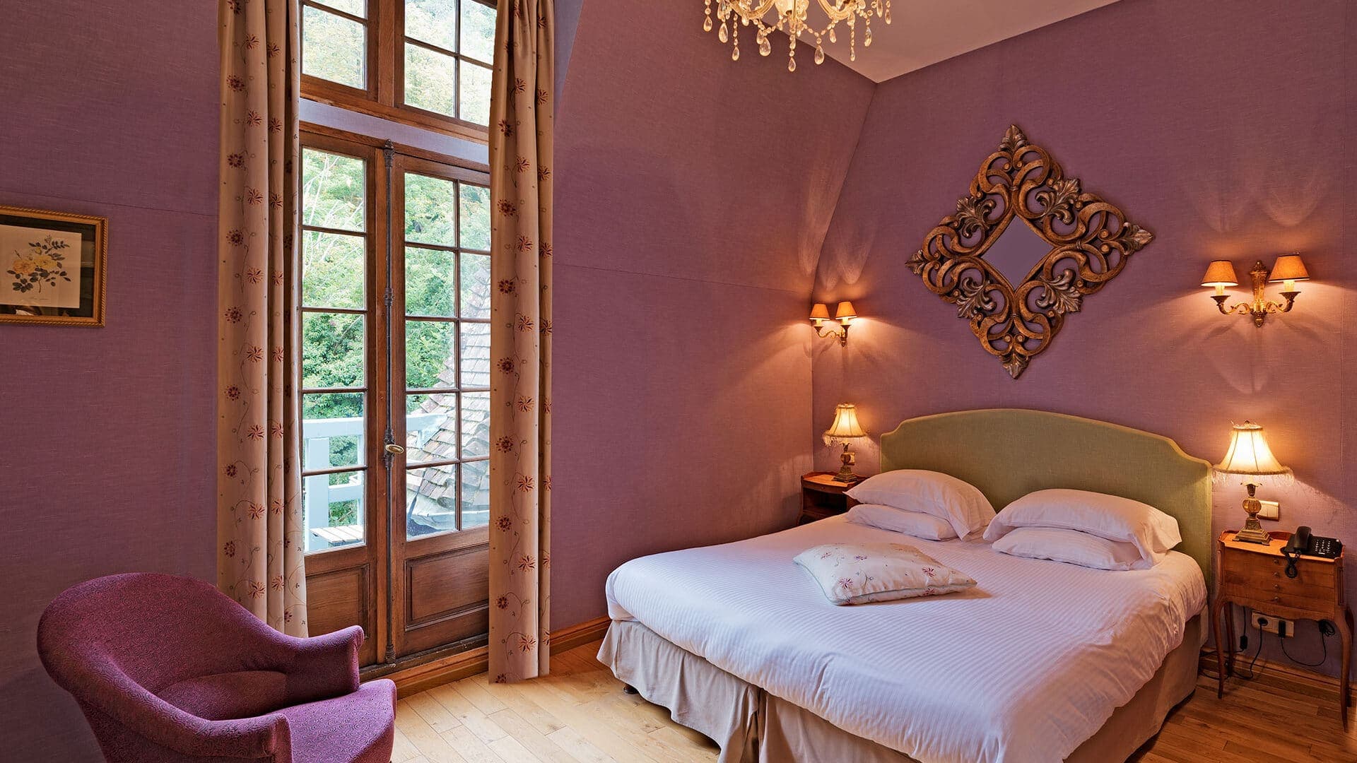 Charm Room