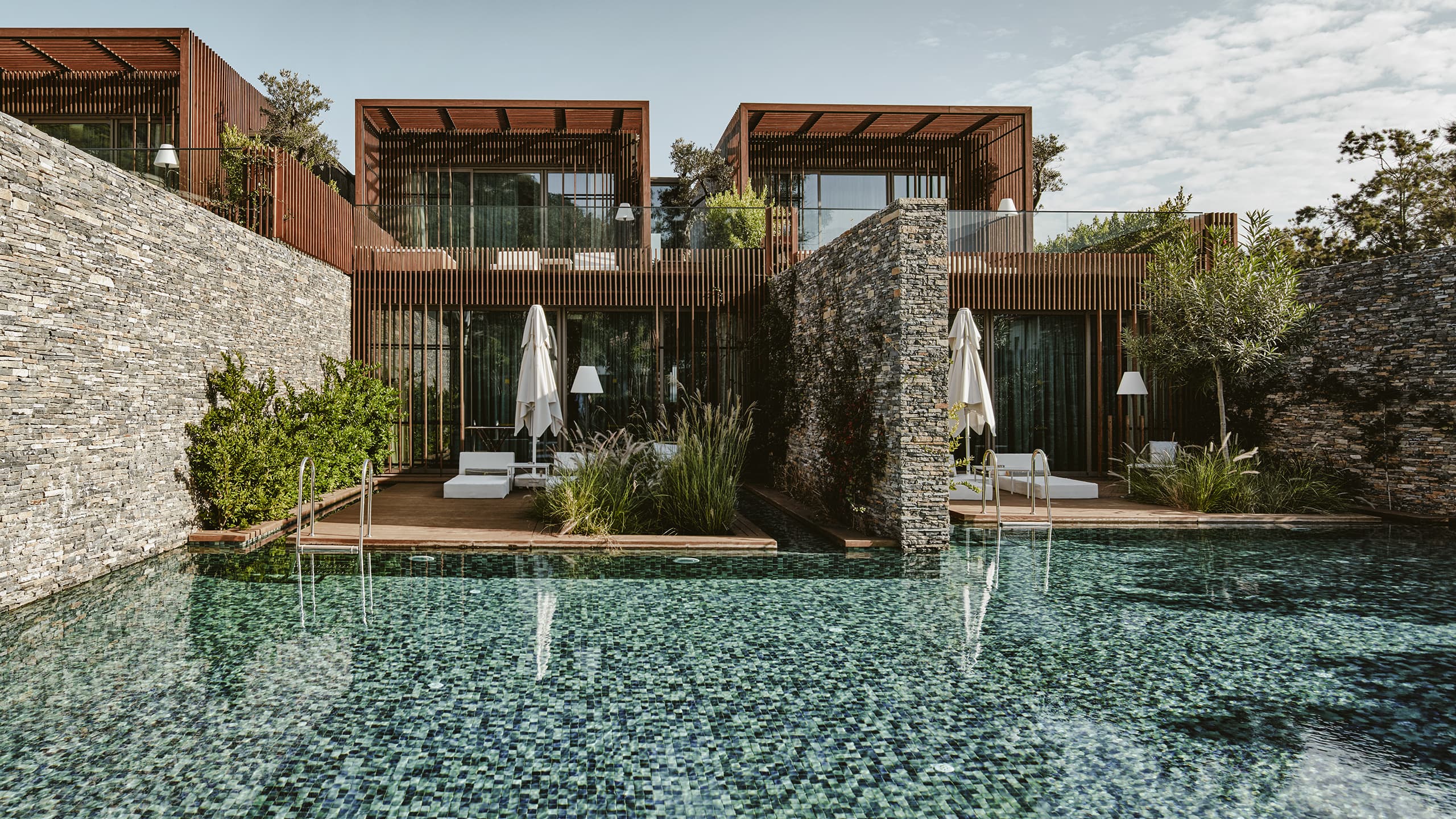 Lagoon Duplex Suite — 3 Bedroom