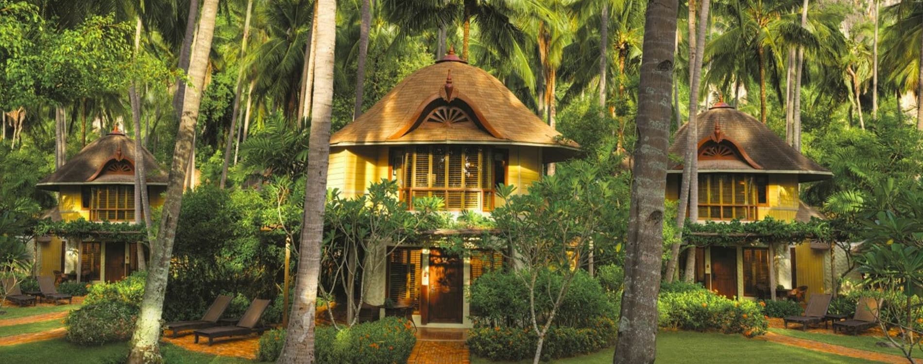 Deluxe Pavilion