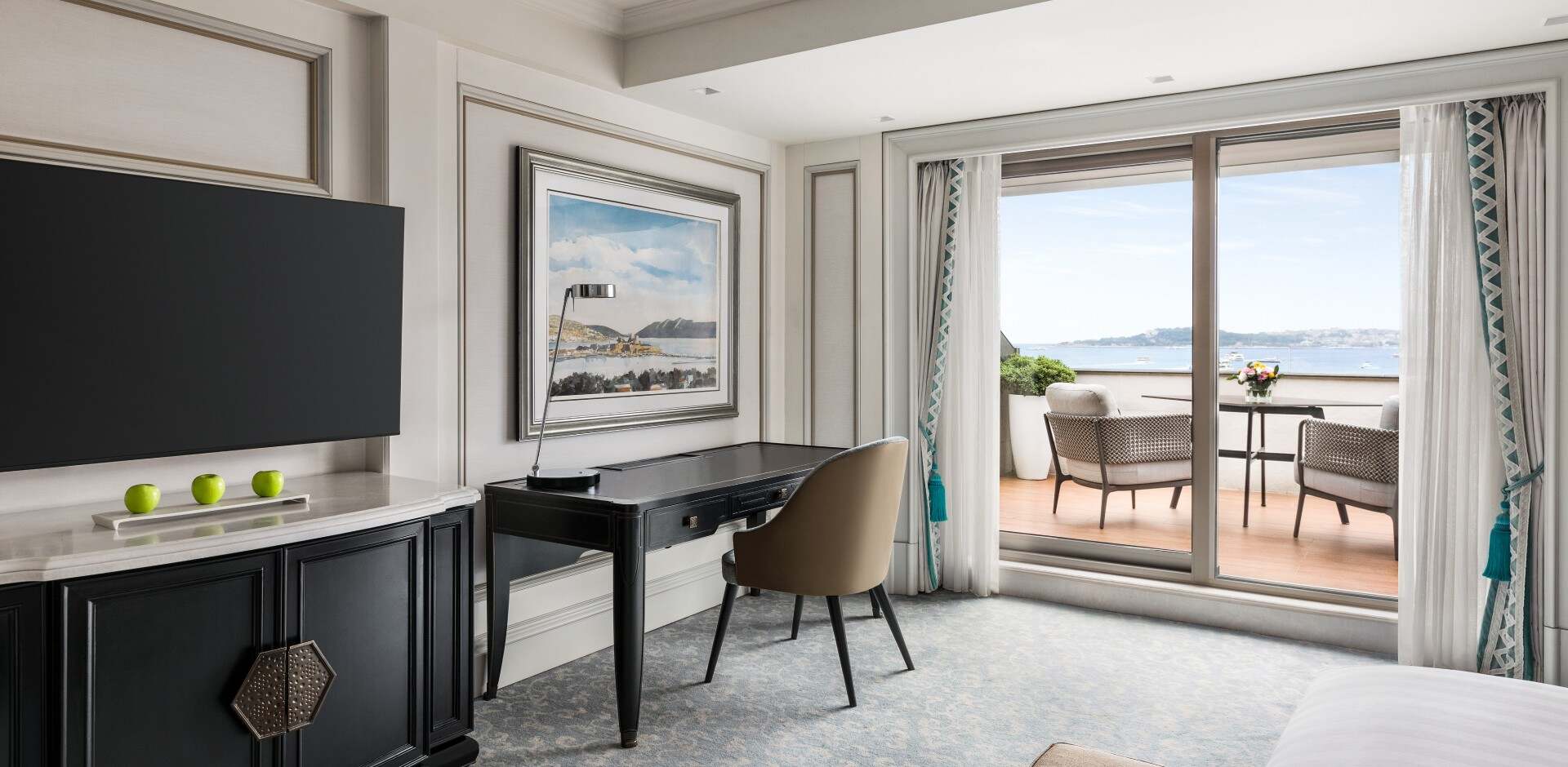 Horizon Terrace Junior Suite