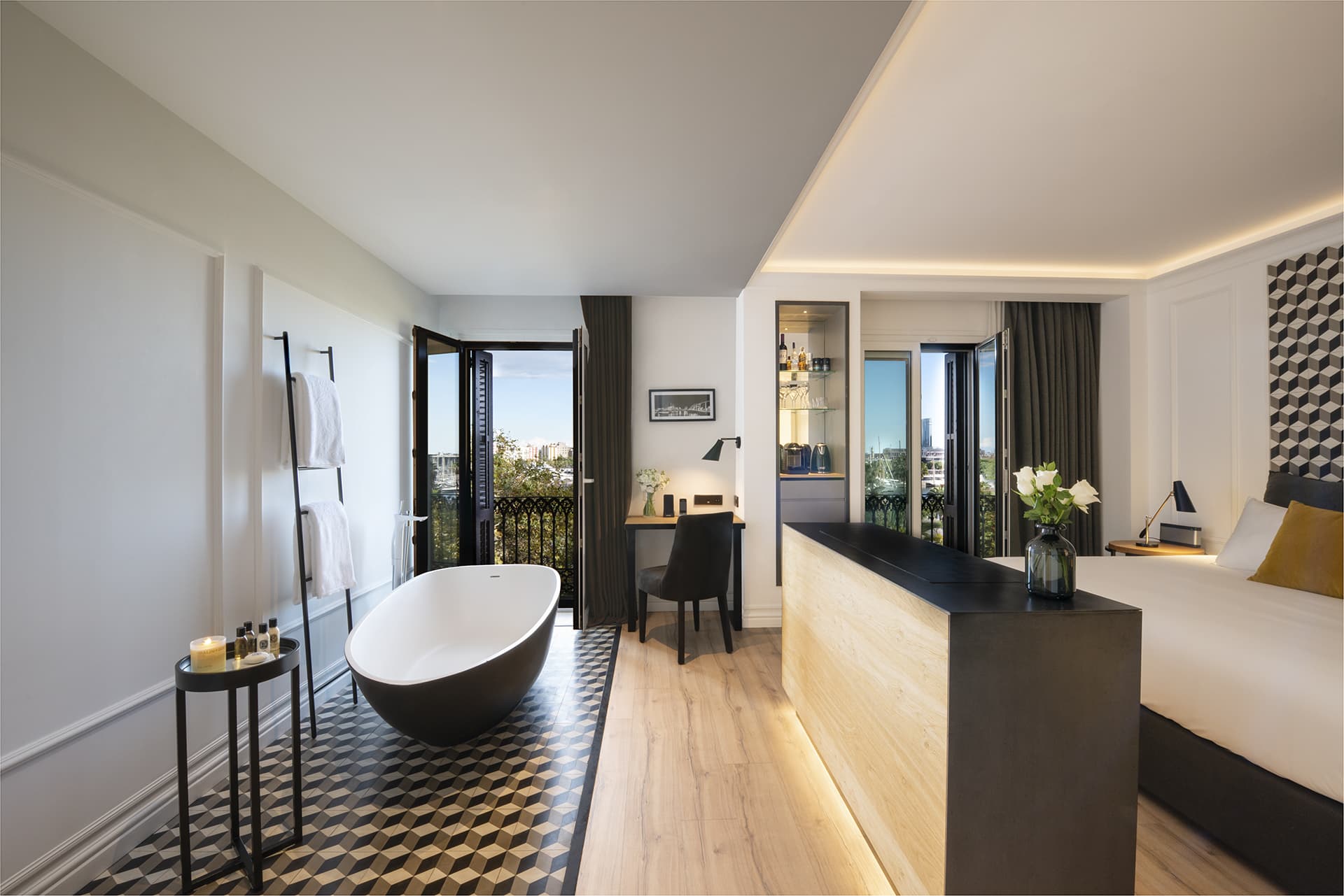 Grand Deluxe Room