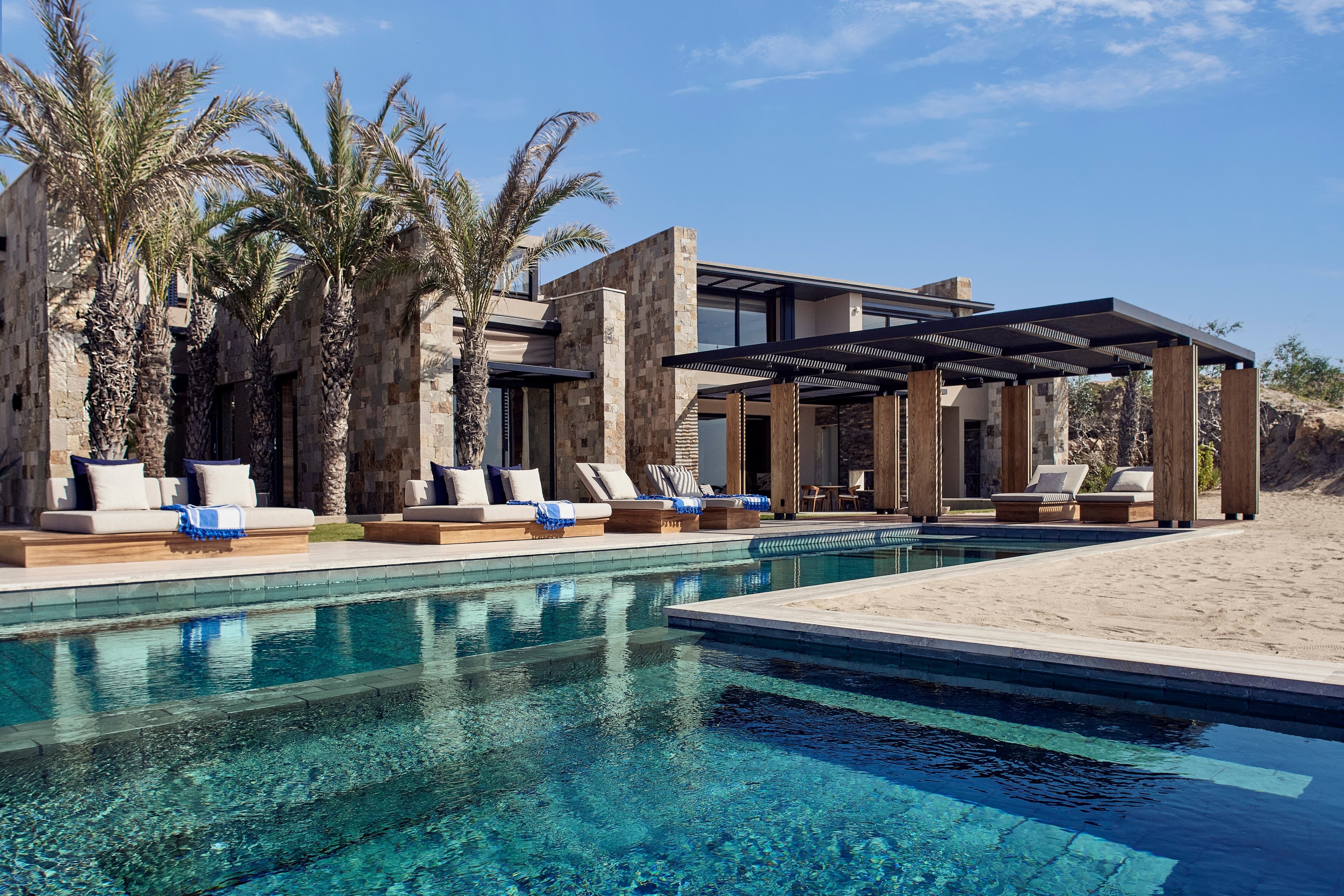 Beachfront Suite