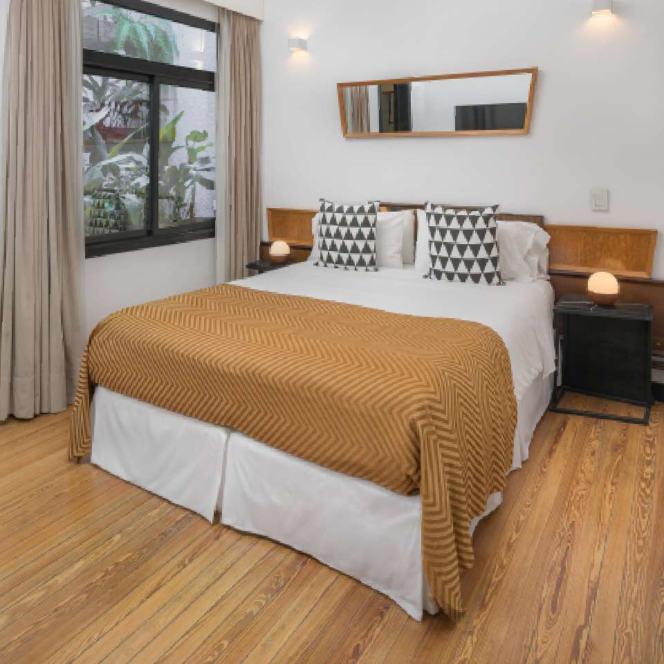 Room 102 – Economy Double Room