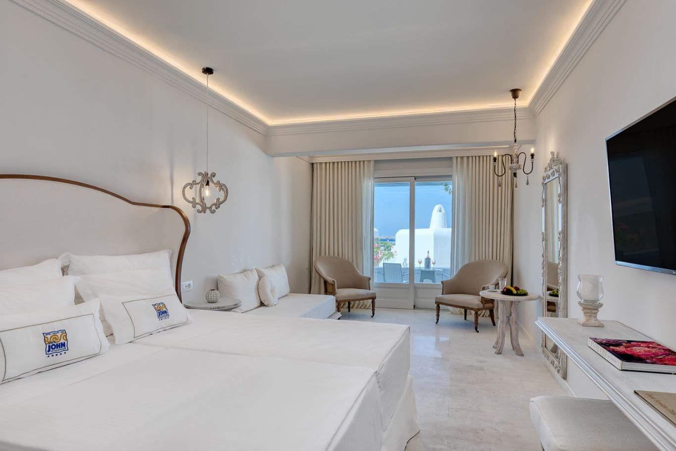 Signature Junior Suite with Indoor Jetted Tub and Private Pool