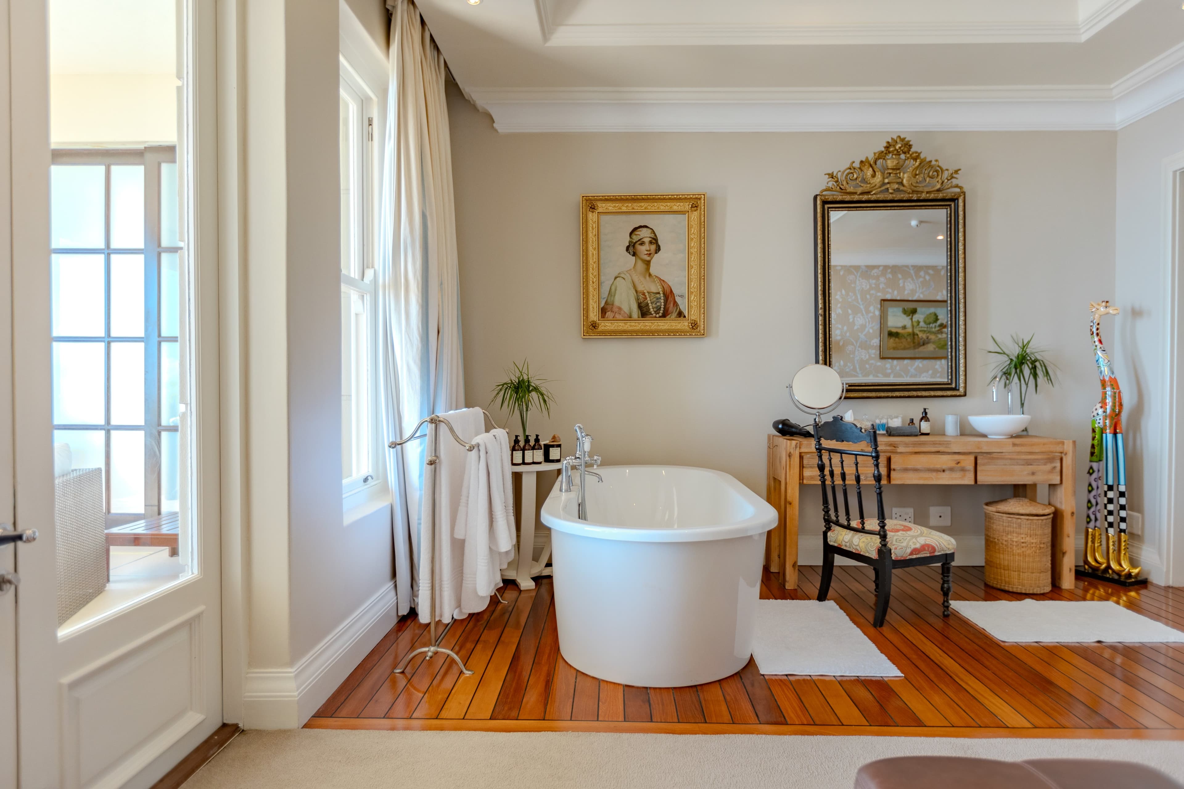 Grand Oceanfront Suite
