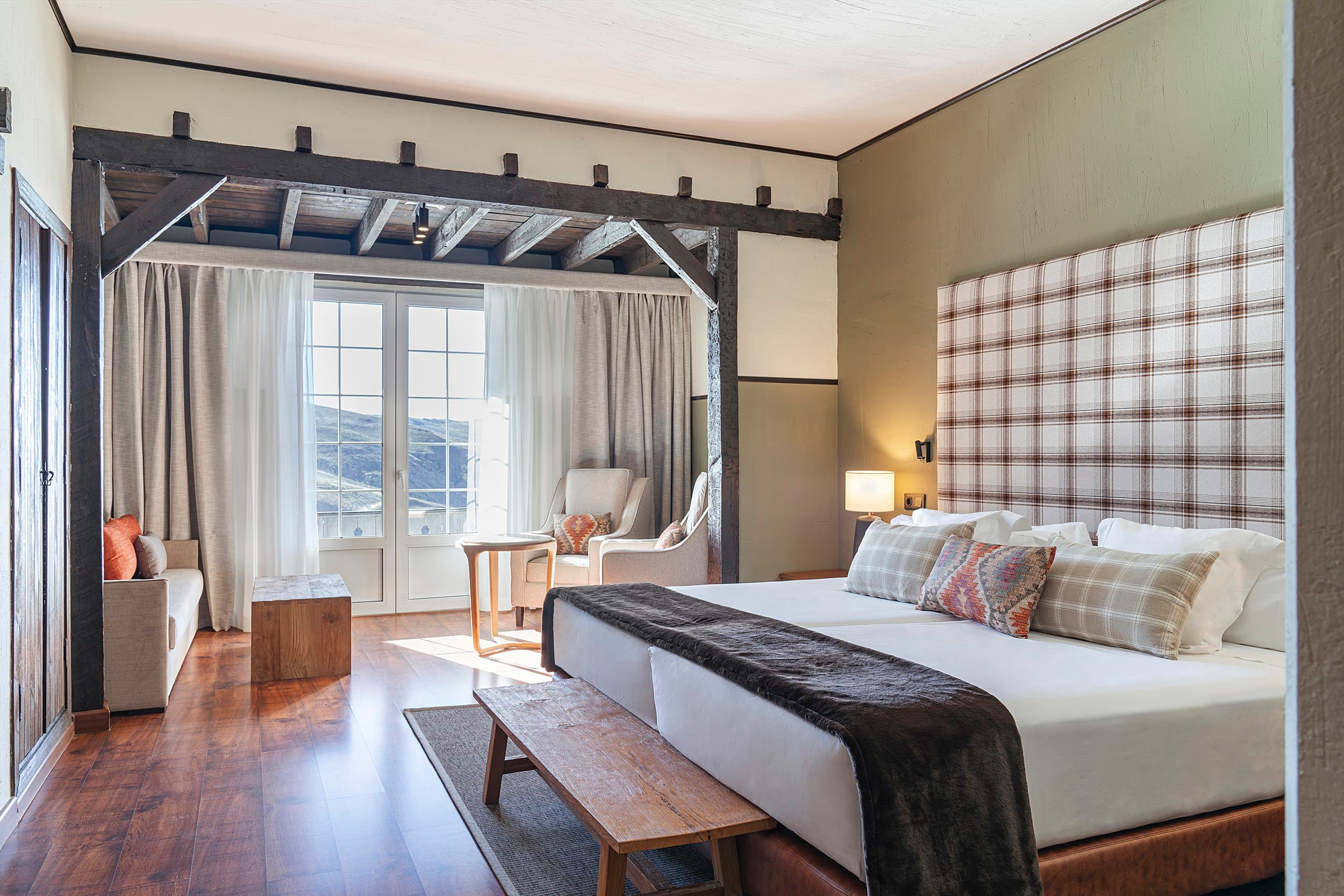 Double Room Mountain View with Terrace