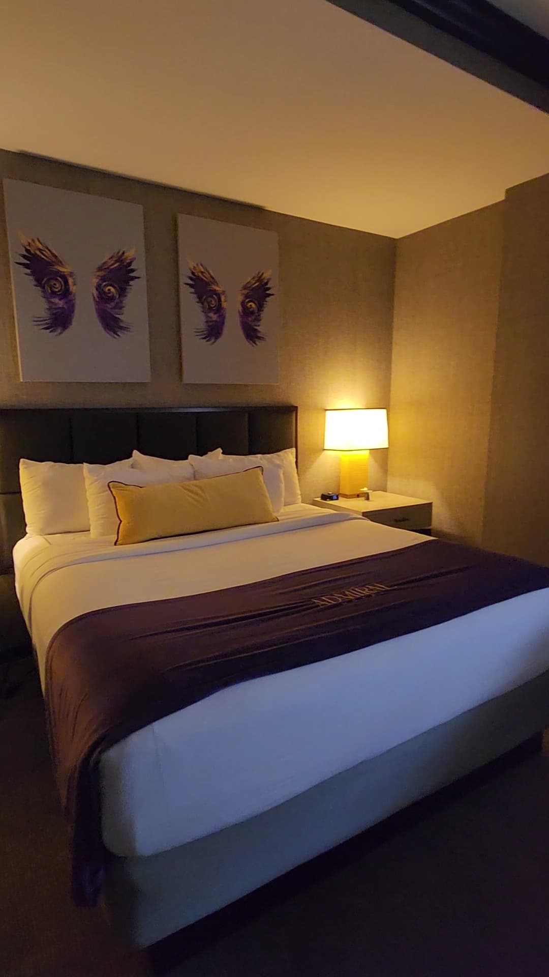 King Room