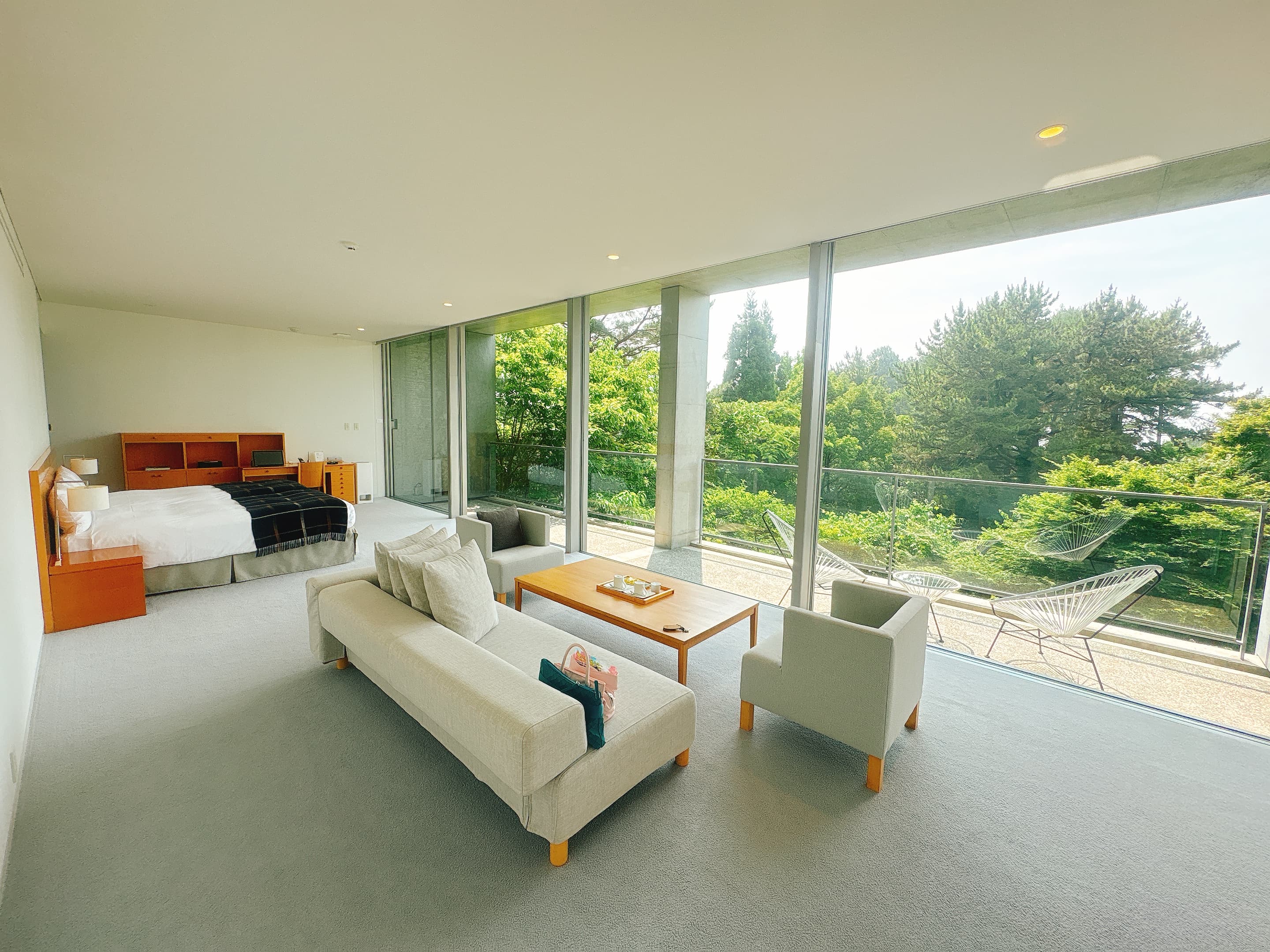 Semi-Open-Air Hot Spring Suite — Forest View