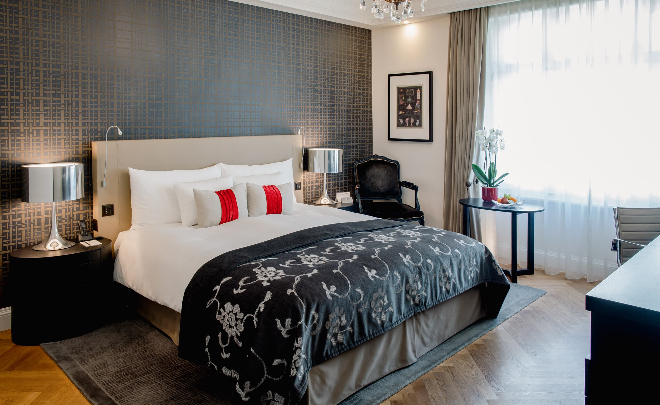 Charming King Room