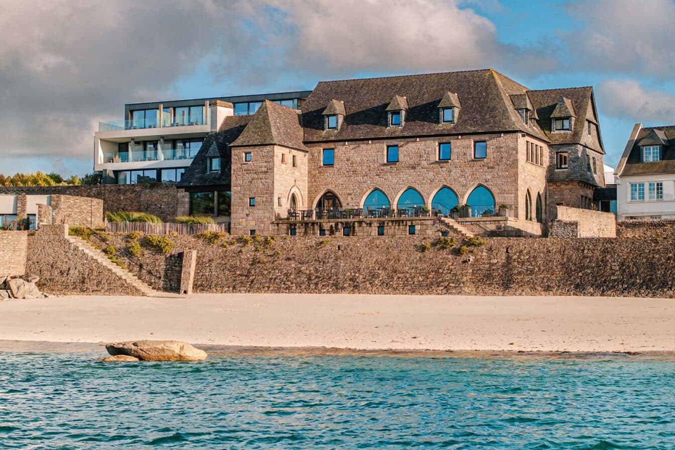 Classic Patio with Terrace