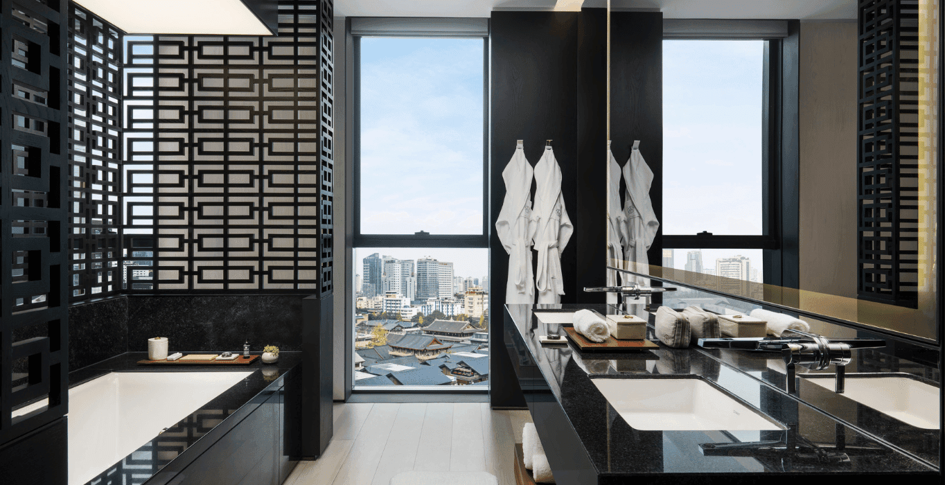Apartment 90