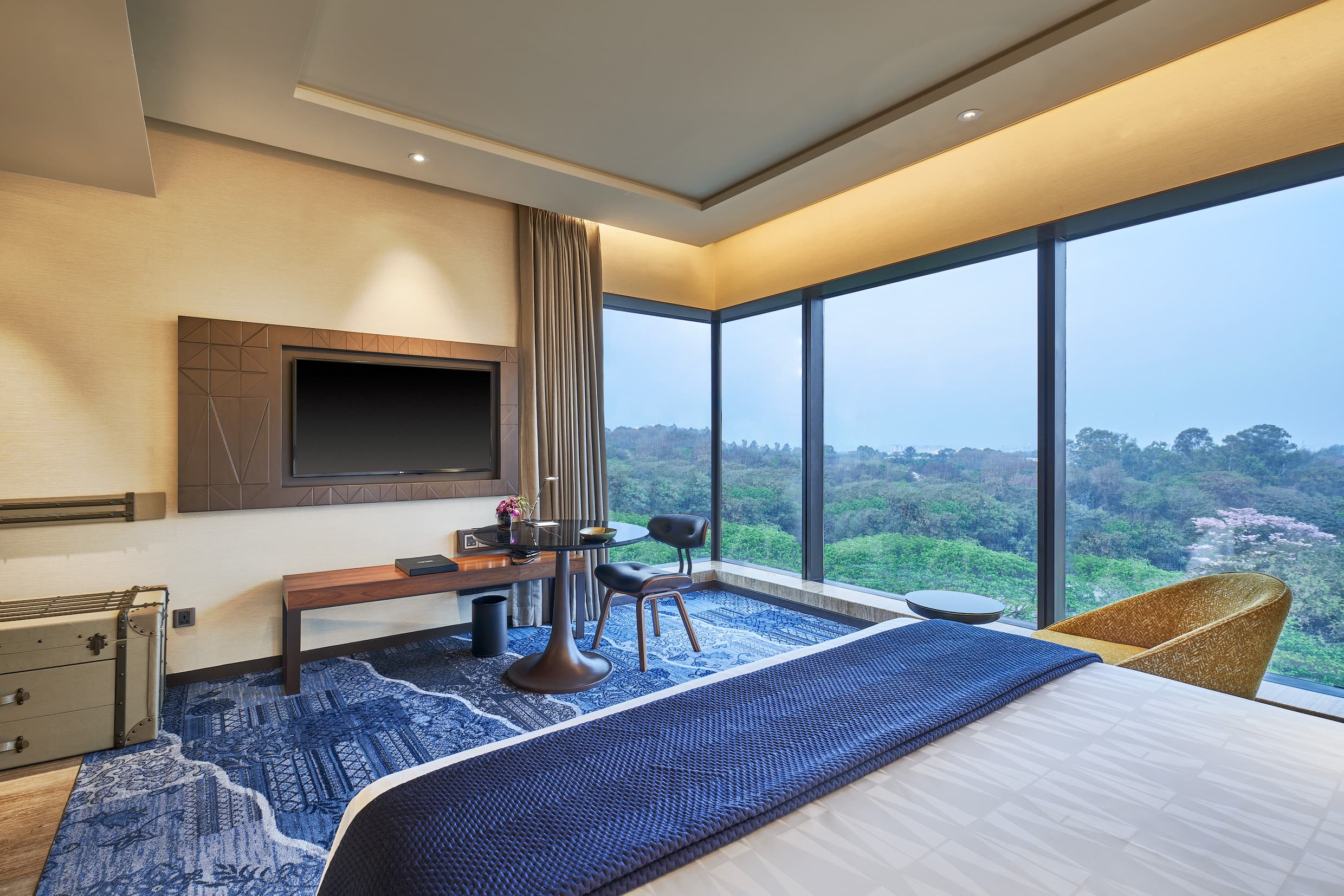 Paramount Suite