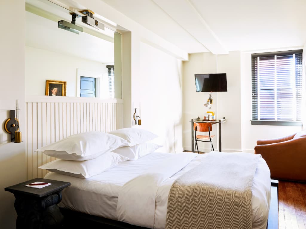 Neptune, an Ash Hotel