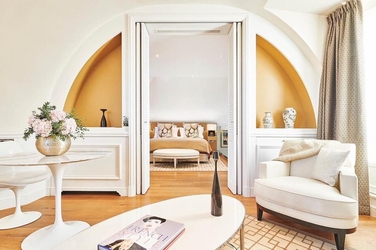 Connecting Suite