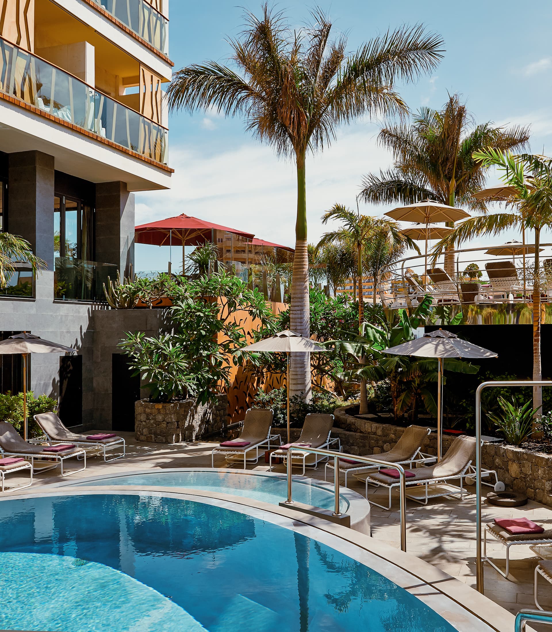 Bohemia Suites