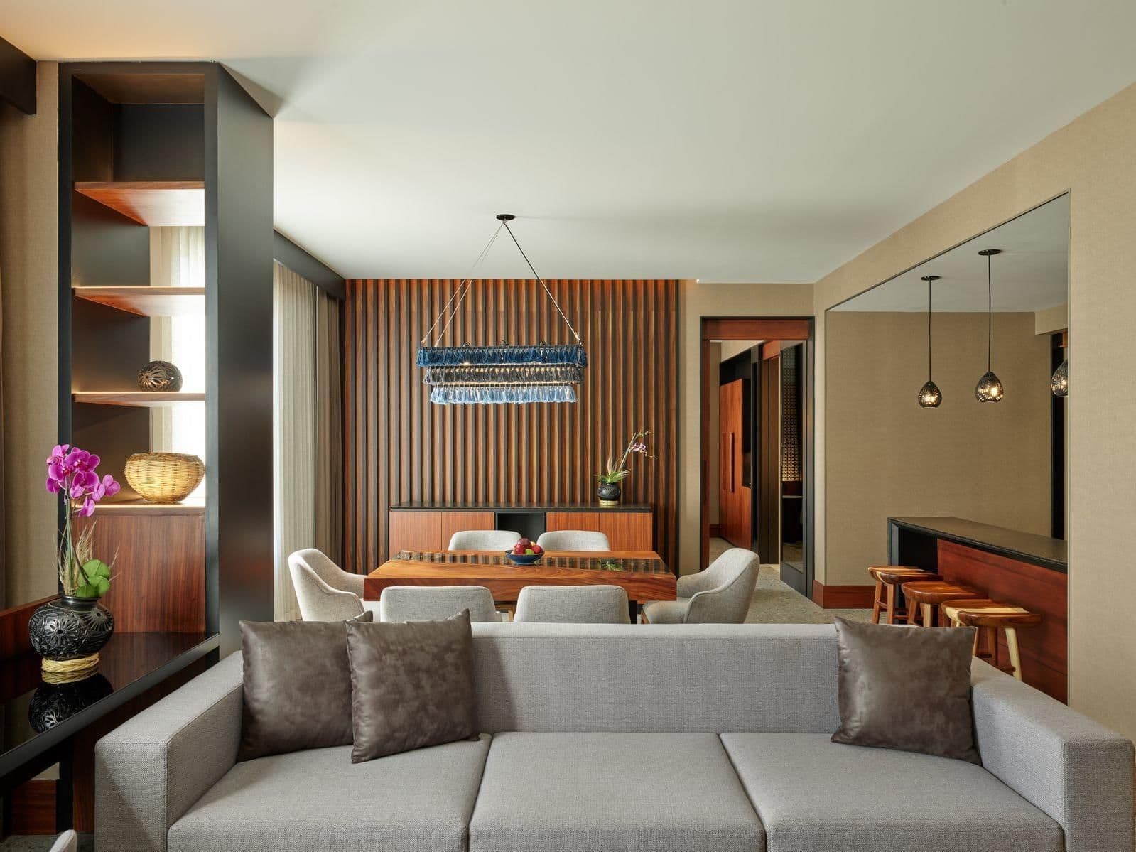 Deluxe Room, 1 King Bed
