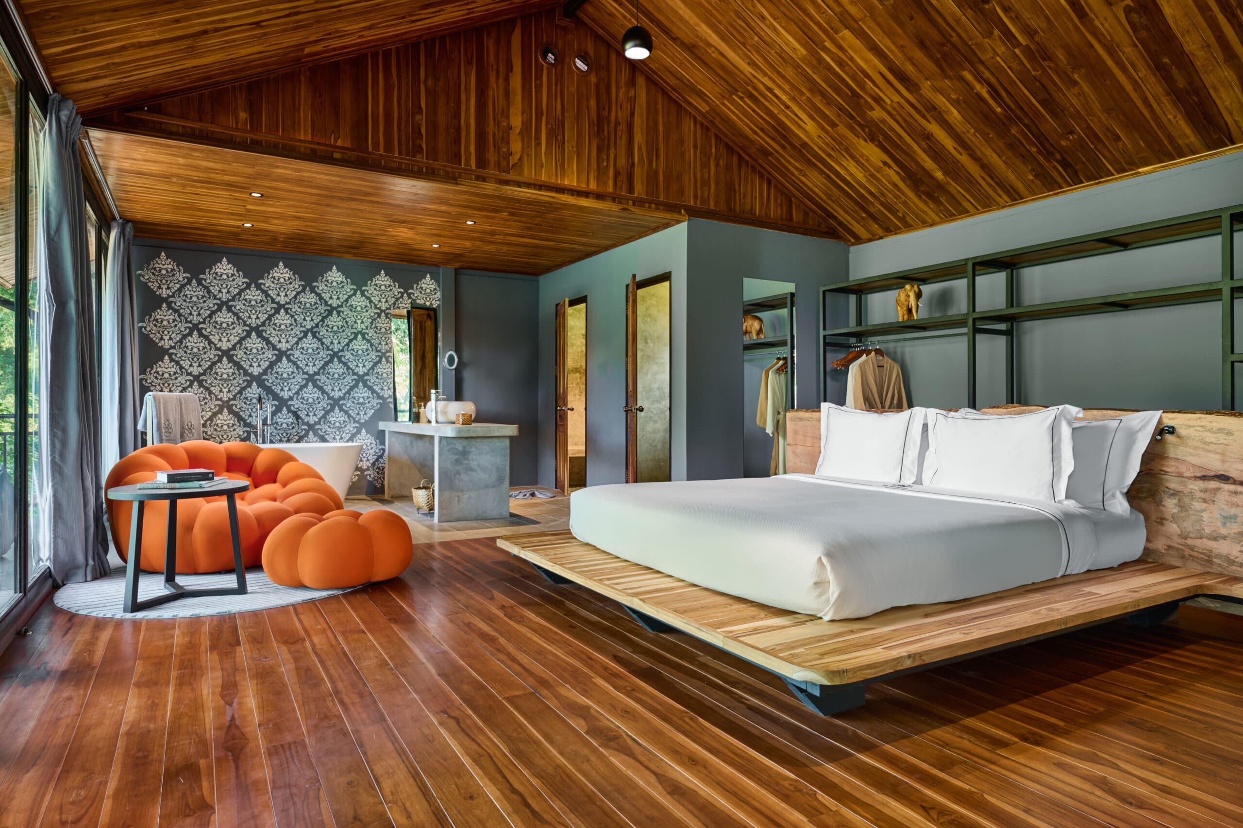 Art Deluxe Room