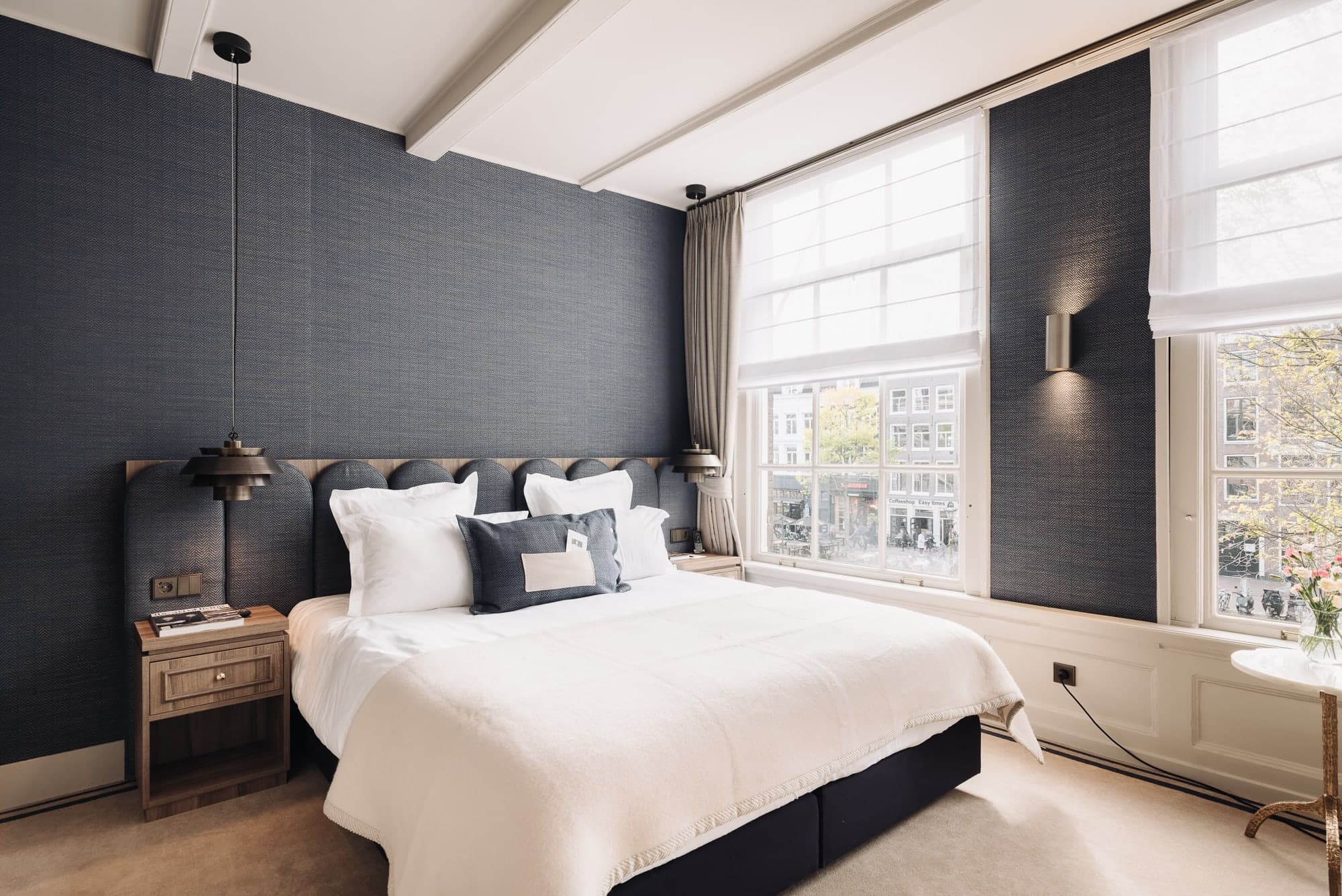 Hotel 717