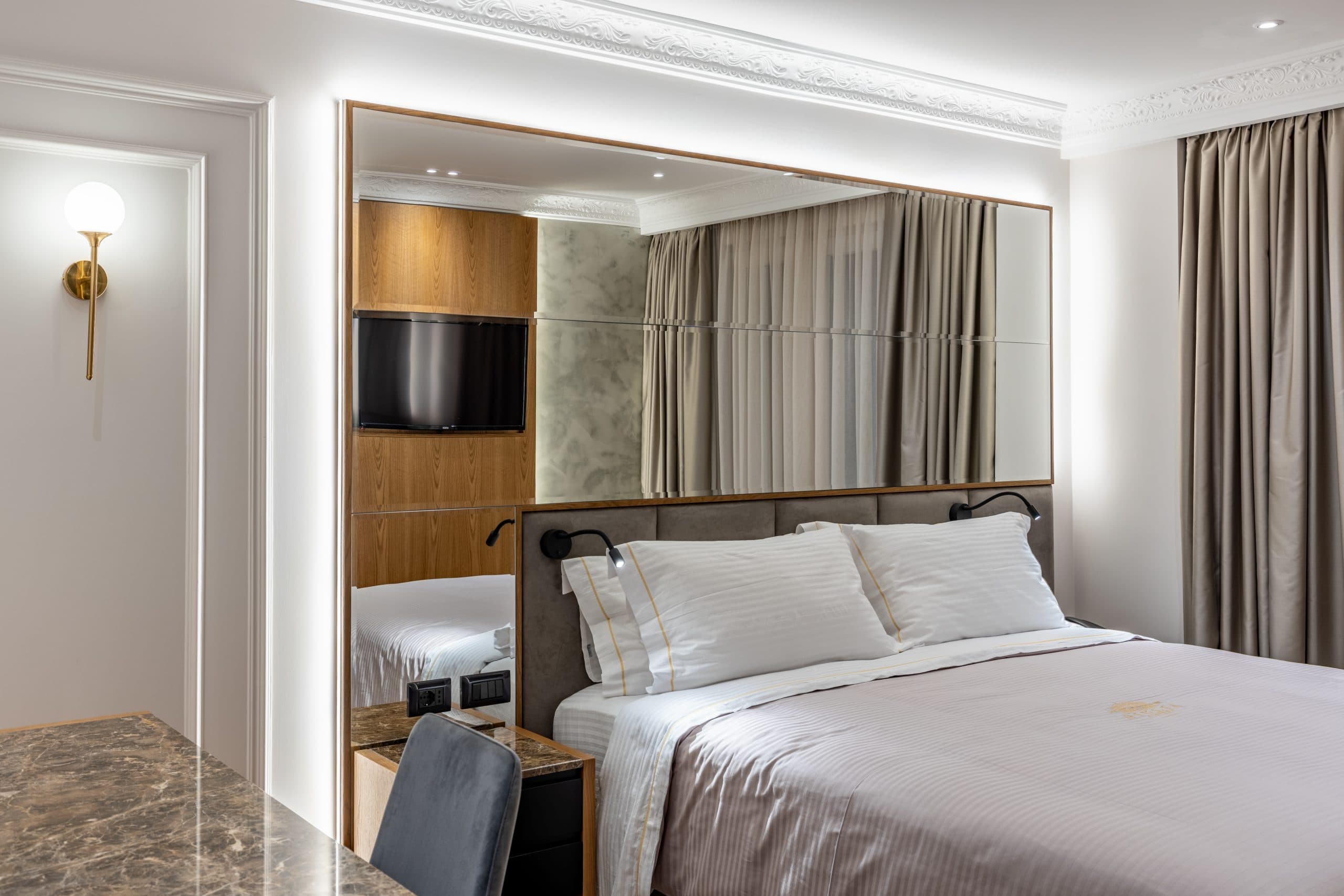 Deluxe Double or Twin Room