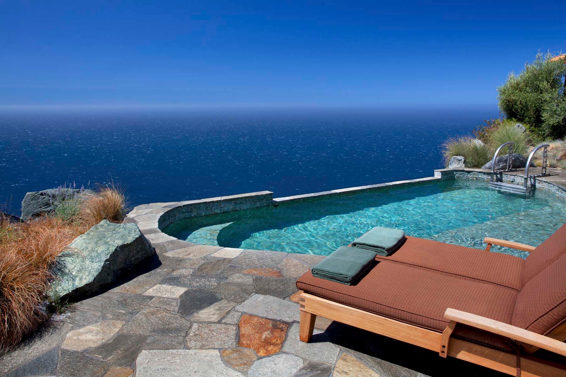 Pacific Suite