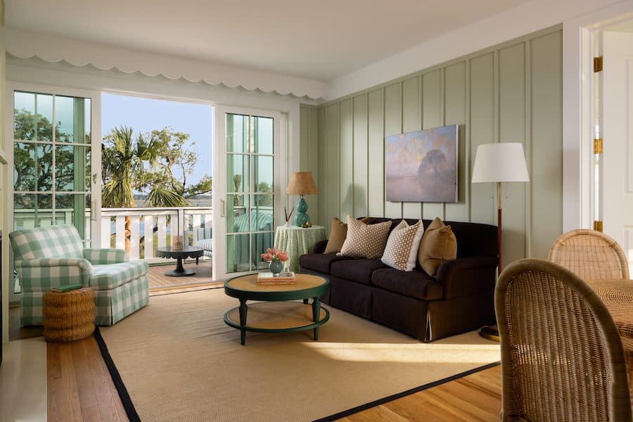 The Dunlin, Auberge Collection