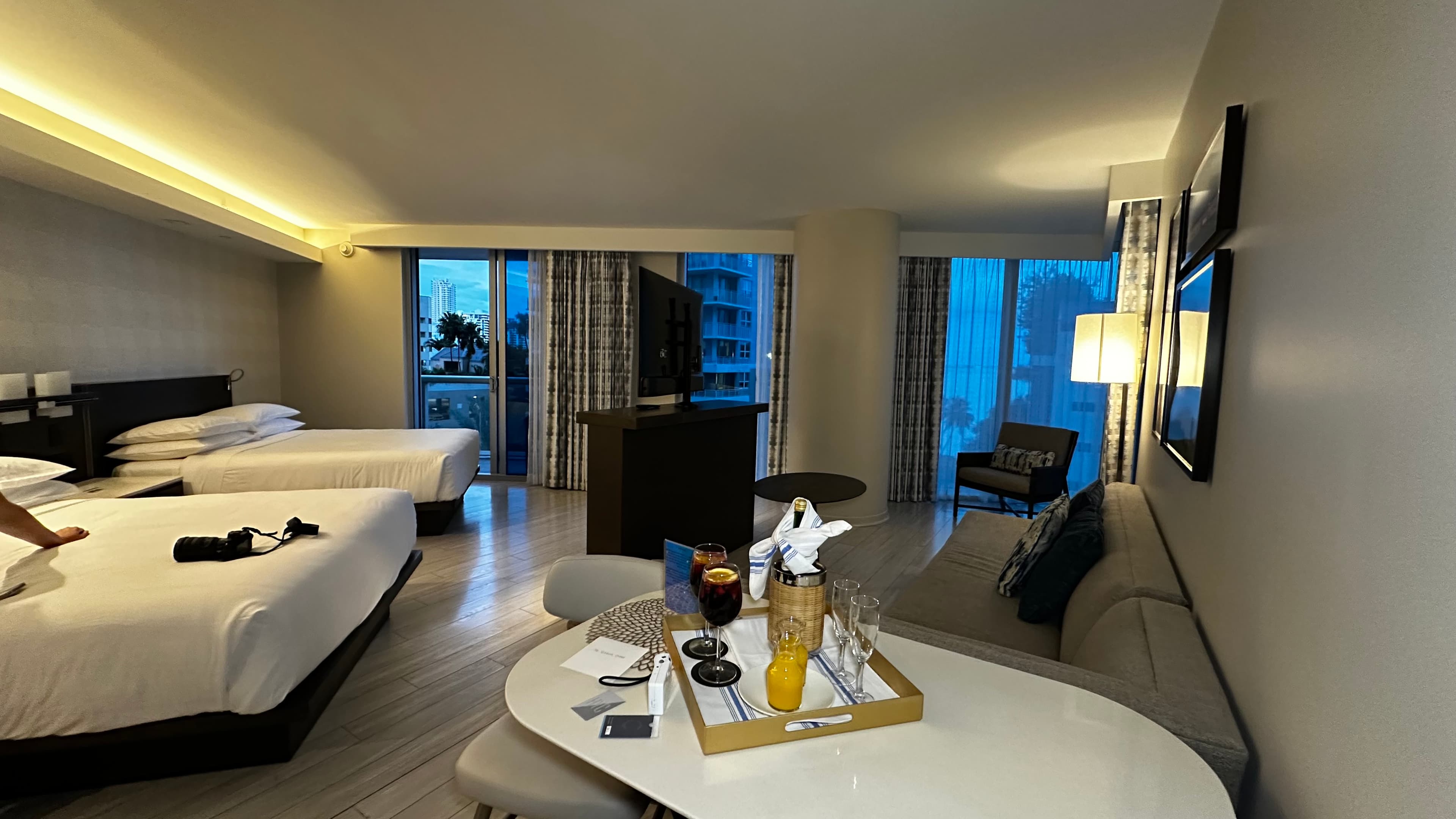1 King Bed Junior Suite with Balcony