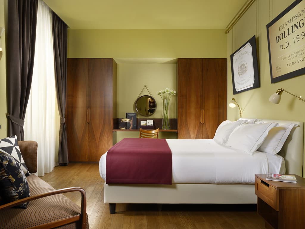 Deluxe Suite with Terrace