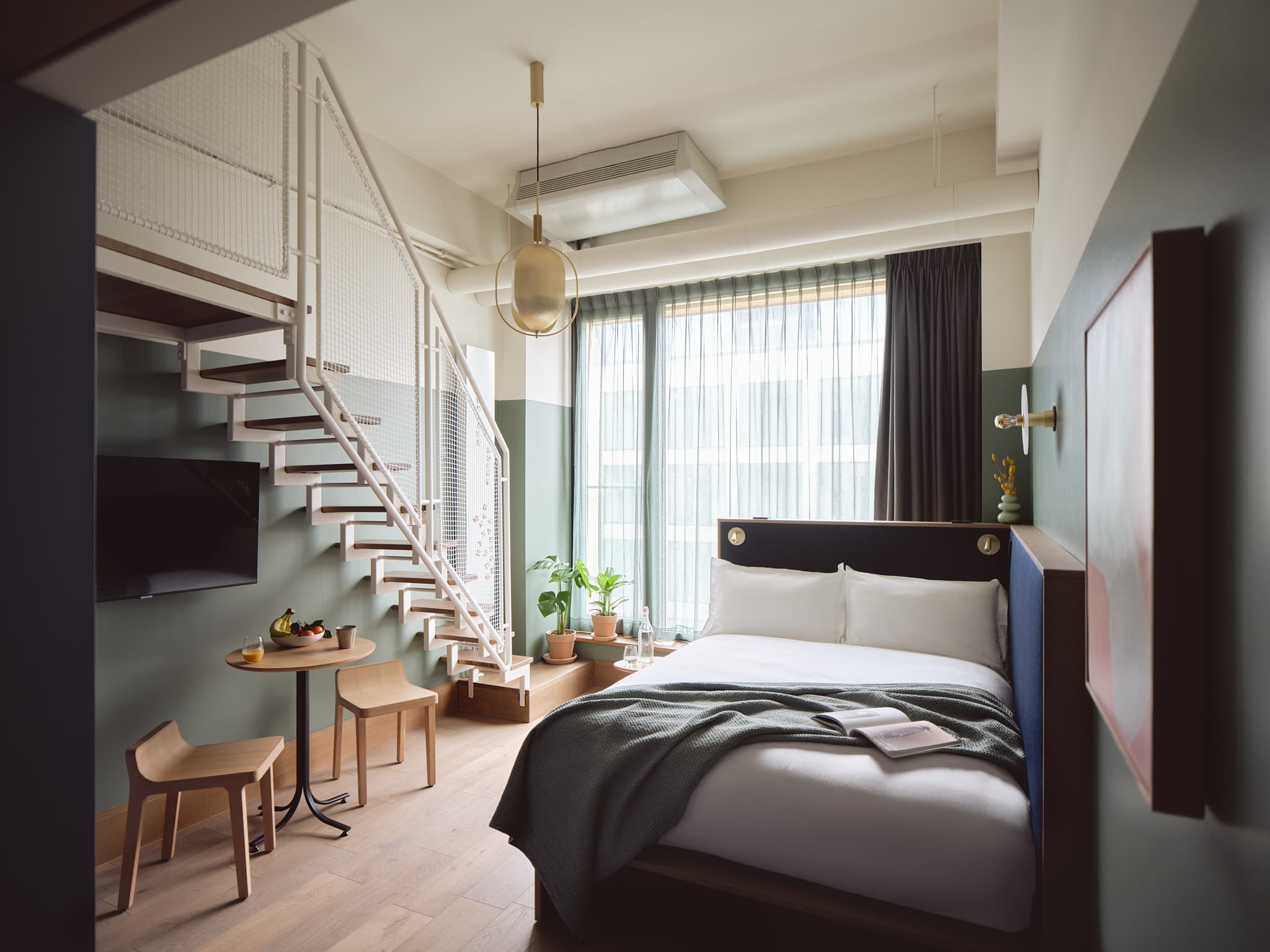 Rooftop Terrace Studio – Panoramic View