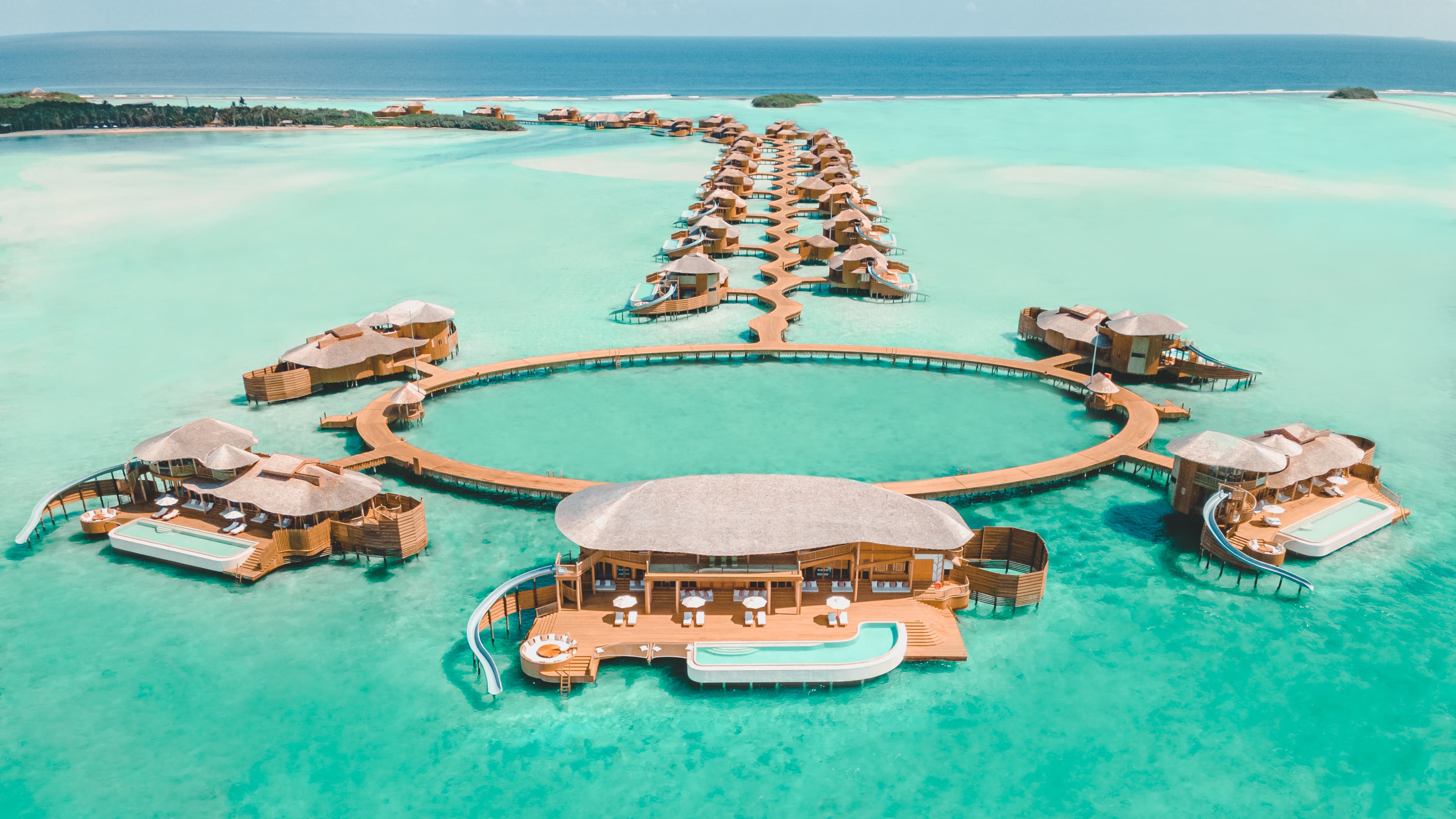 4 Bedroom Island Reserve with Slide