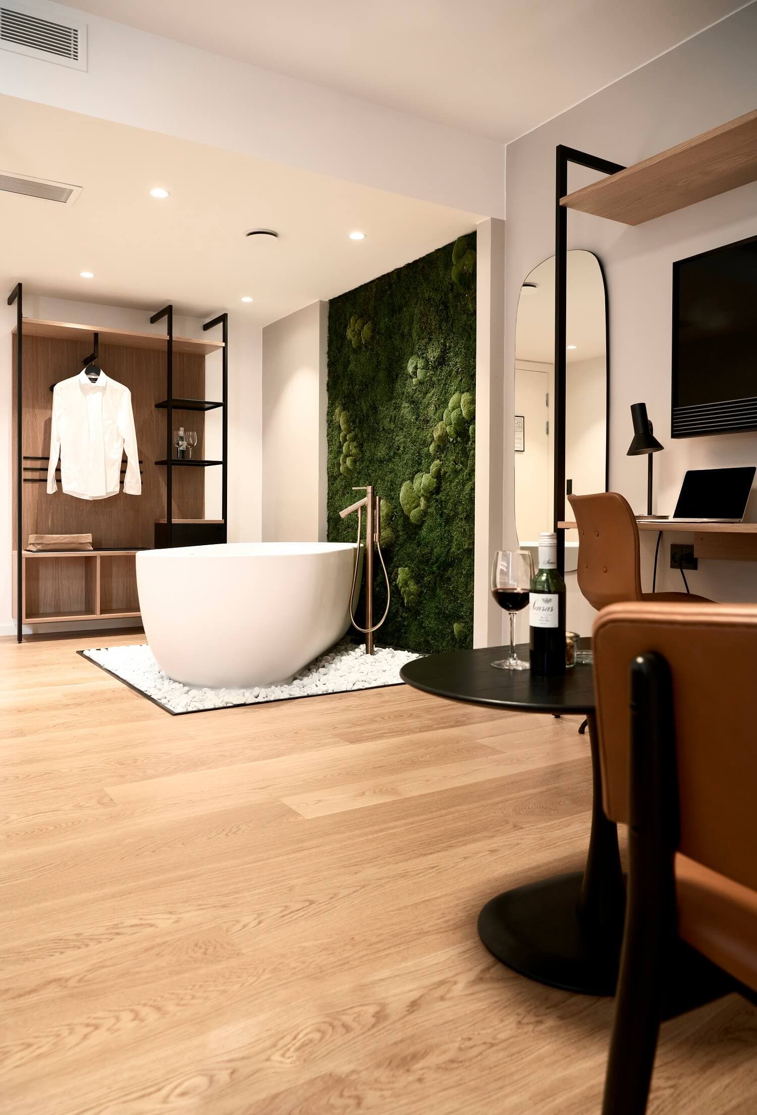 Double Room High