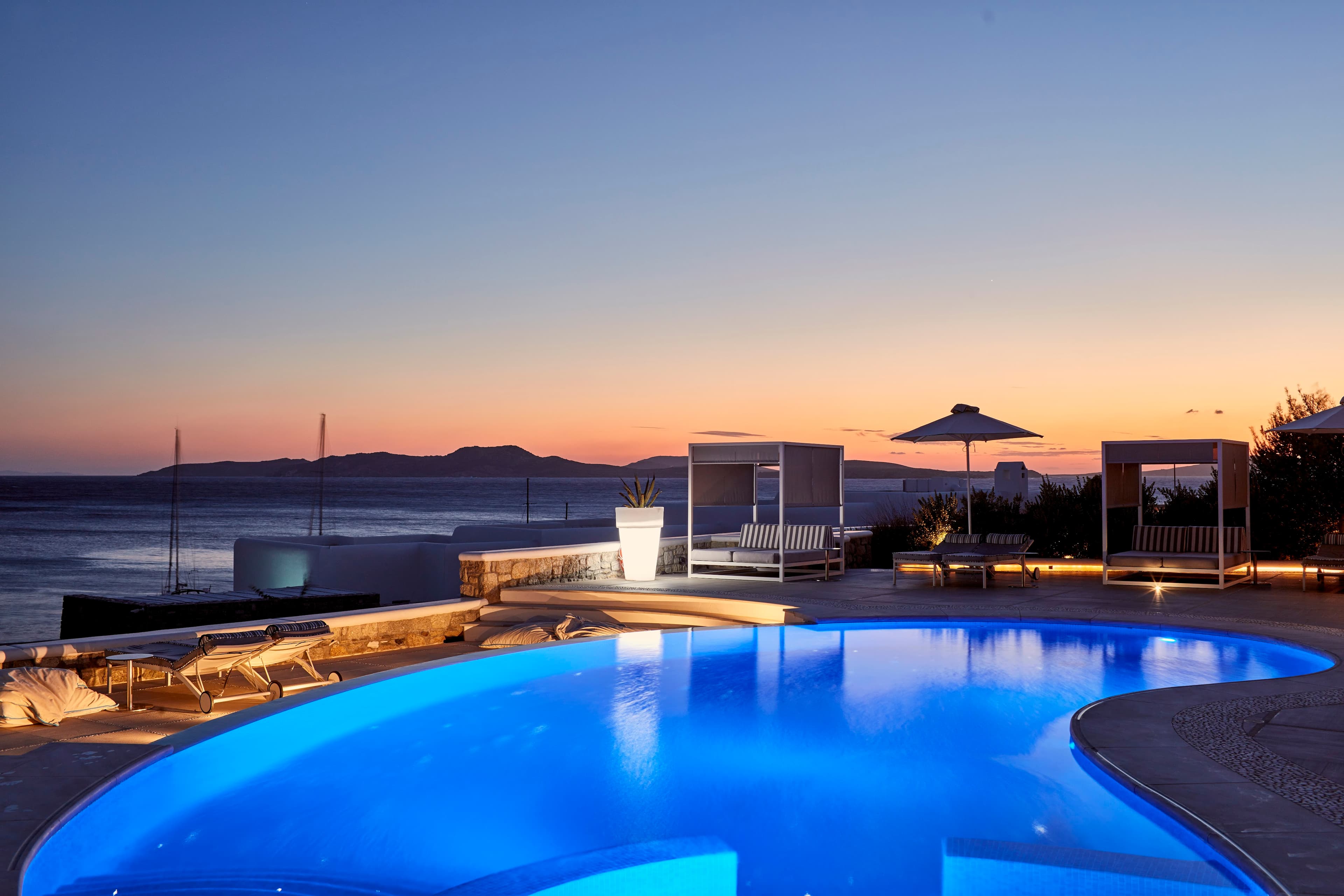 Grand Suite Sea View with Outdoor Jacuzzi