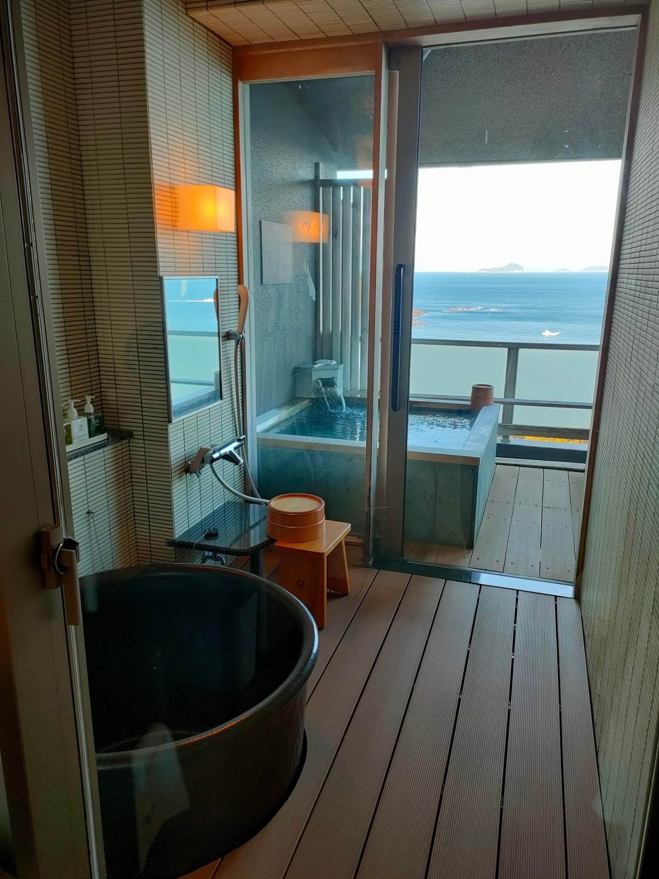 Pool Suite