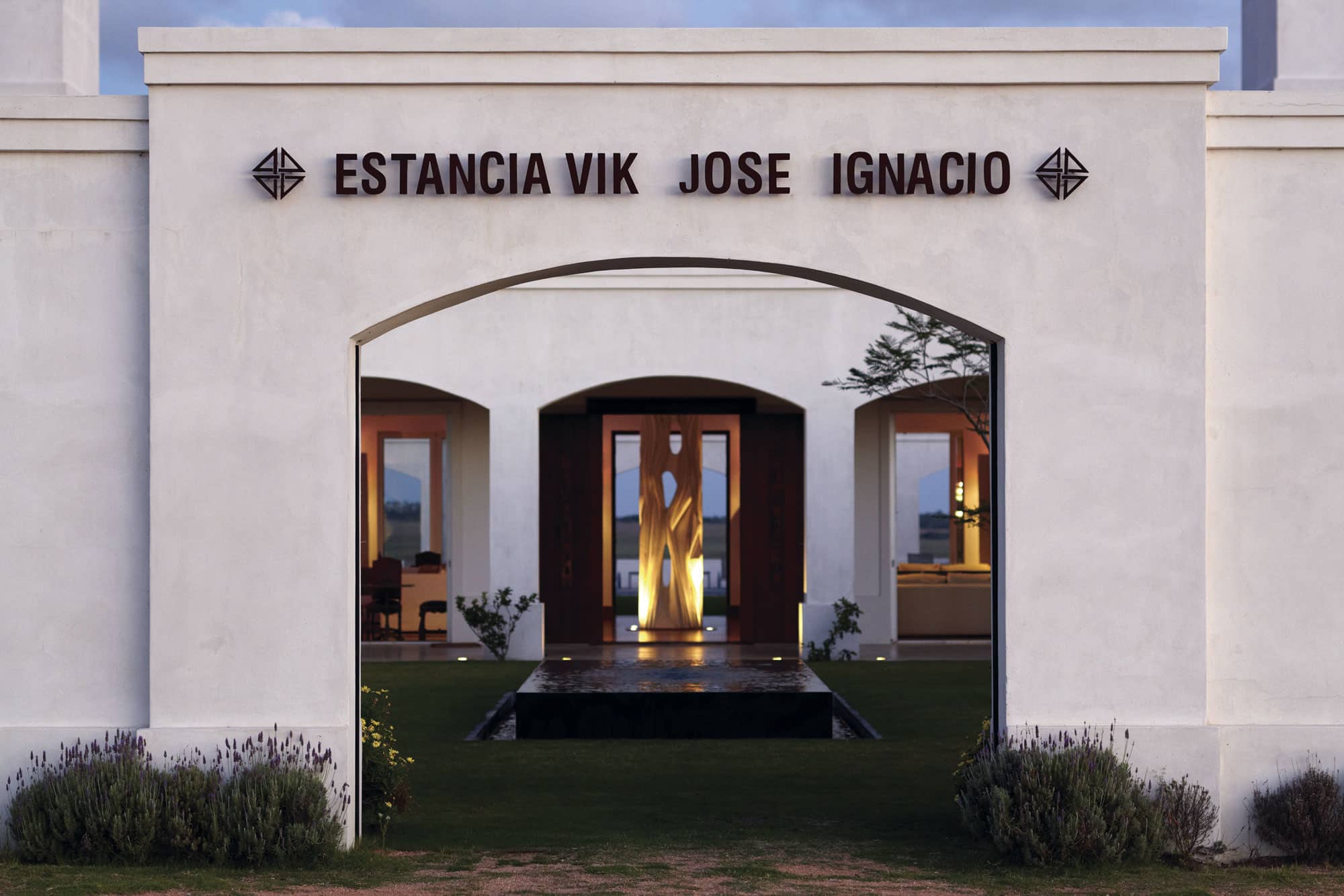 Amengual Suite
