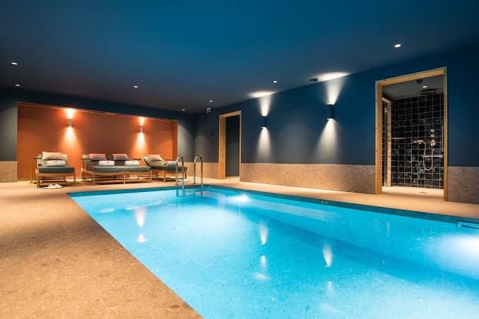 Prestige Room