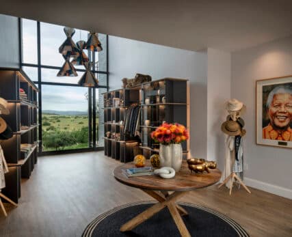 Luxury River View Room (First Floor, Interleading)