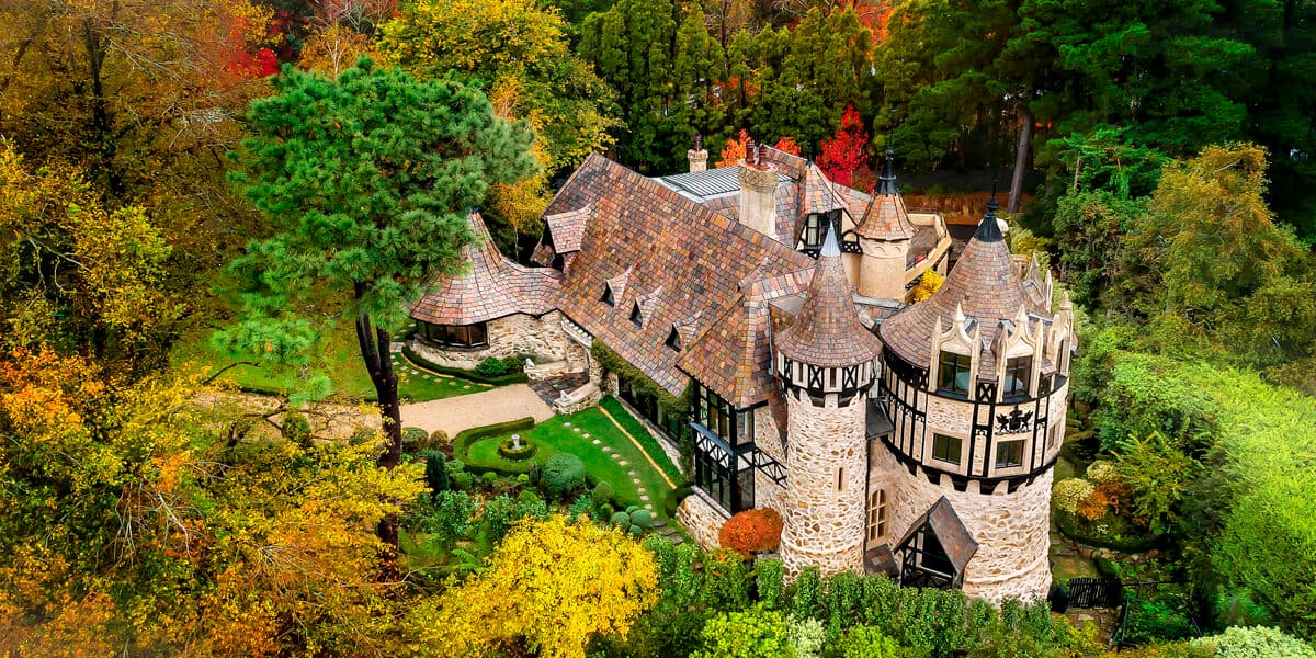 Thorngrove Manor