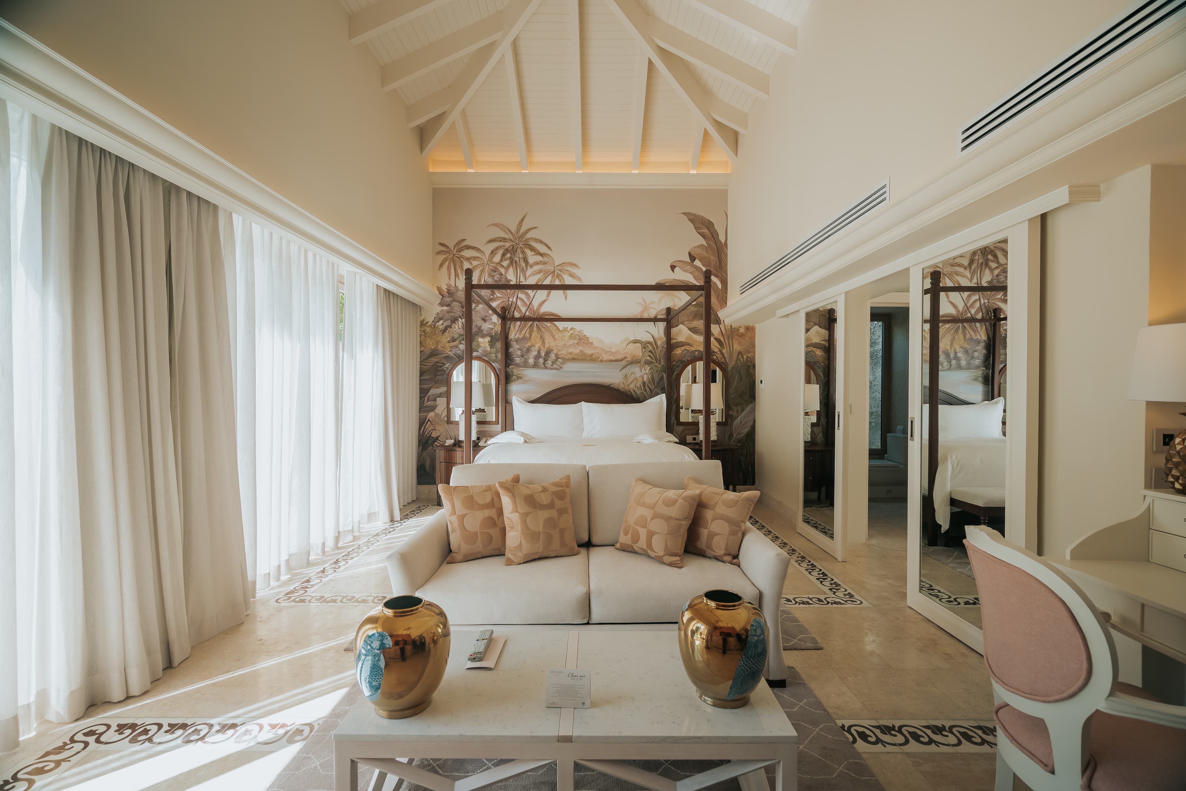 Luxury Pool Junior Suite