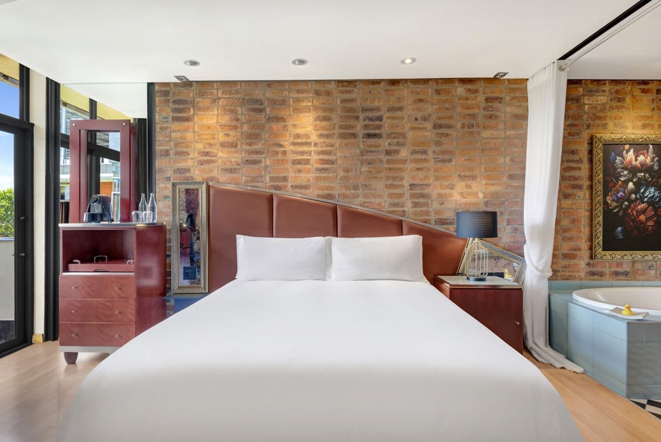 Deluxe King Room