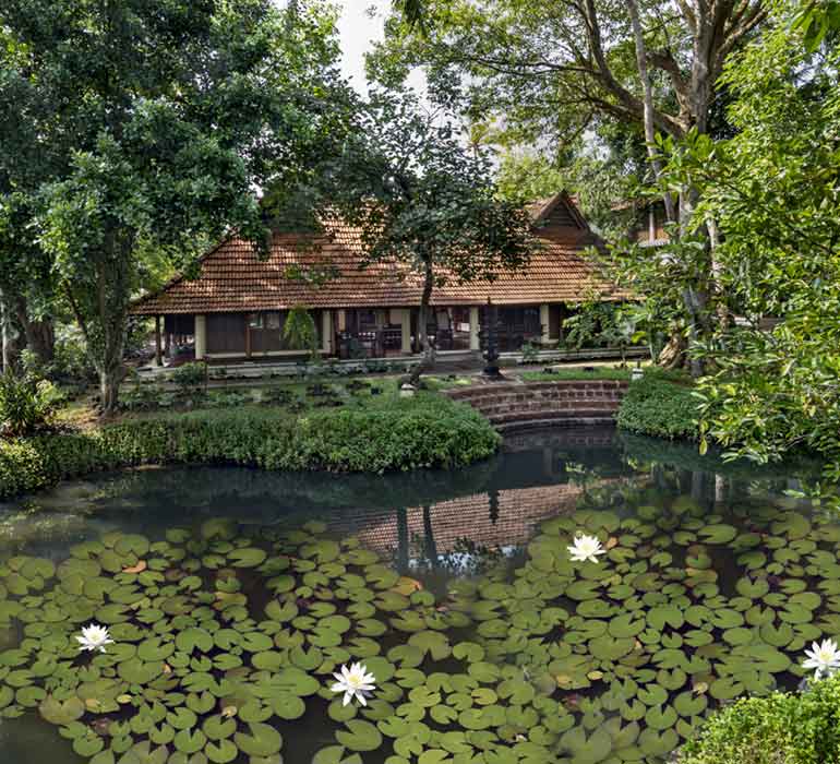 Luxury Pavilion Room