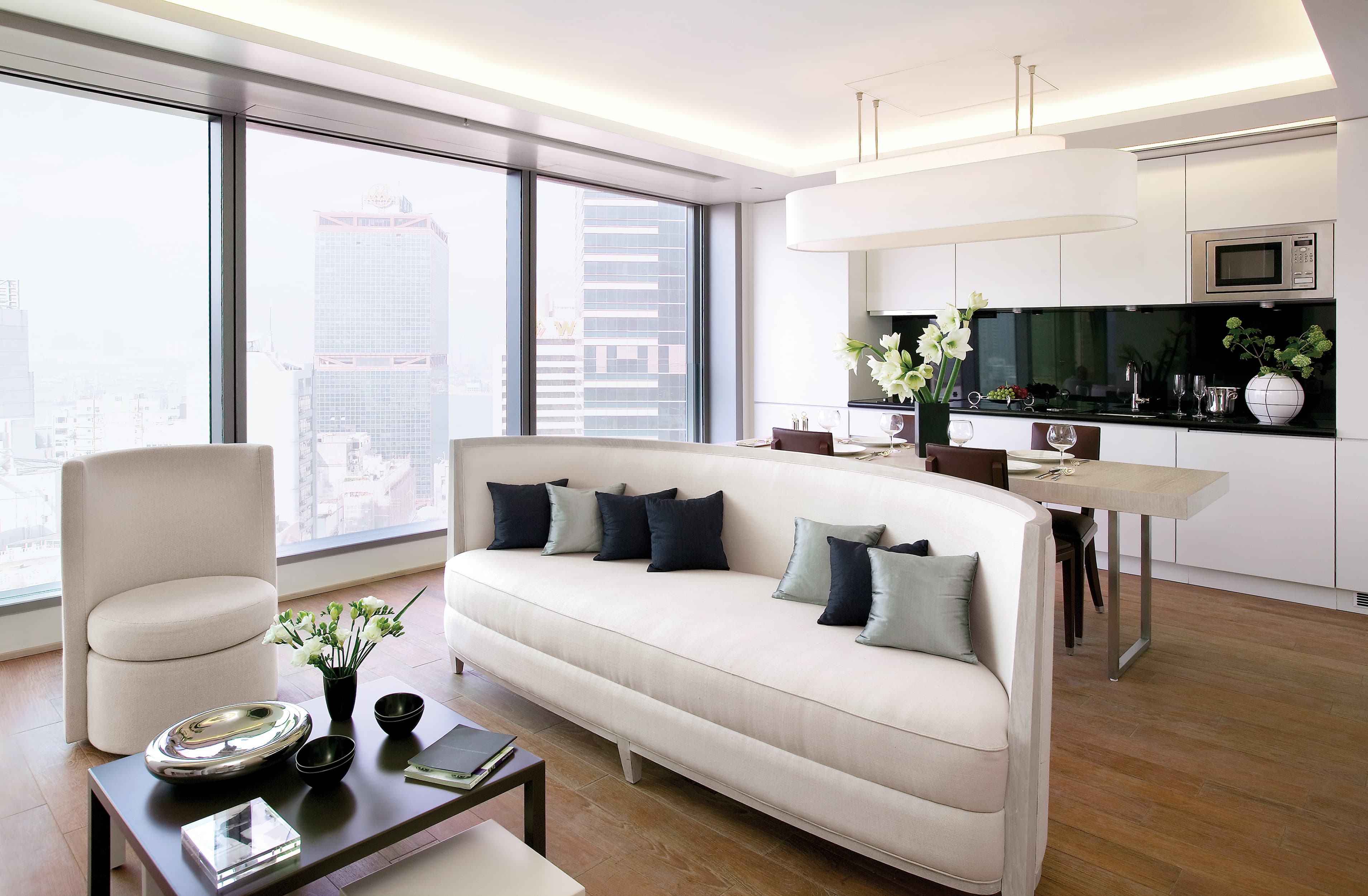 Full Floor Suite