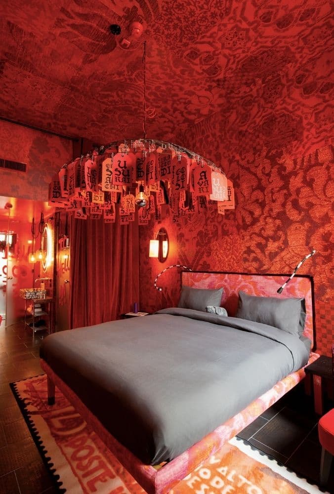 Large Rosso with Private Garden